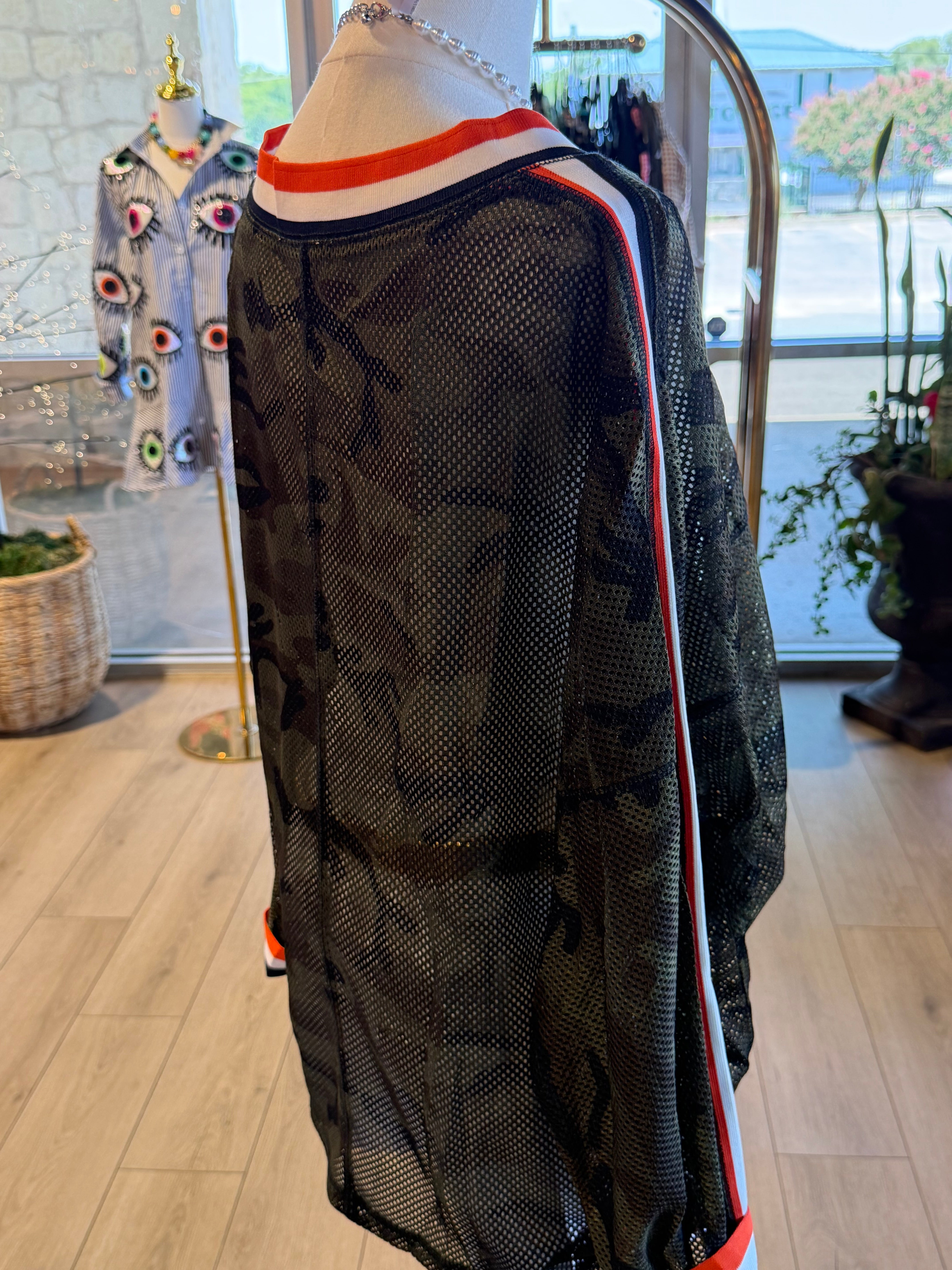 Camouflage Mesh Pullover