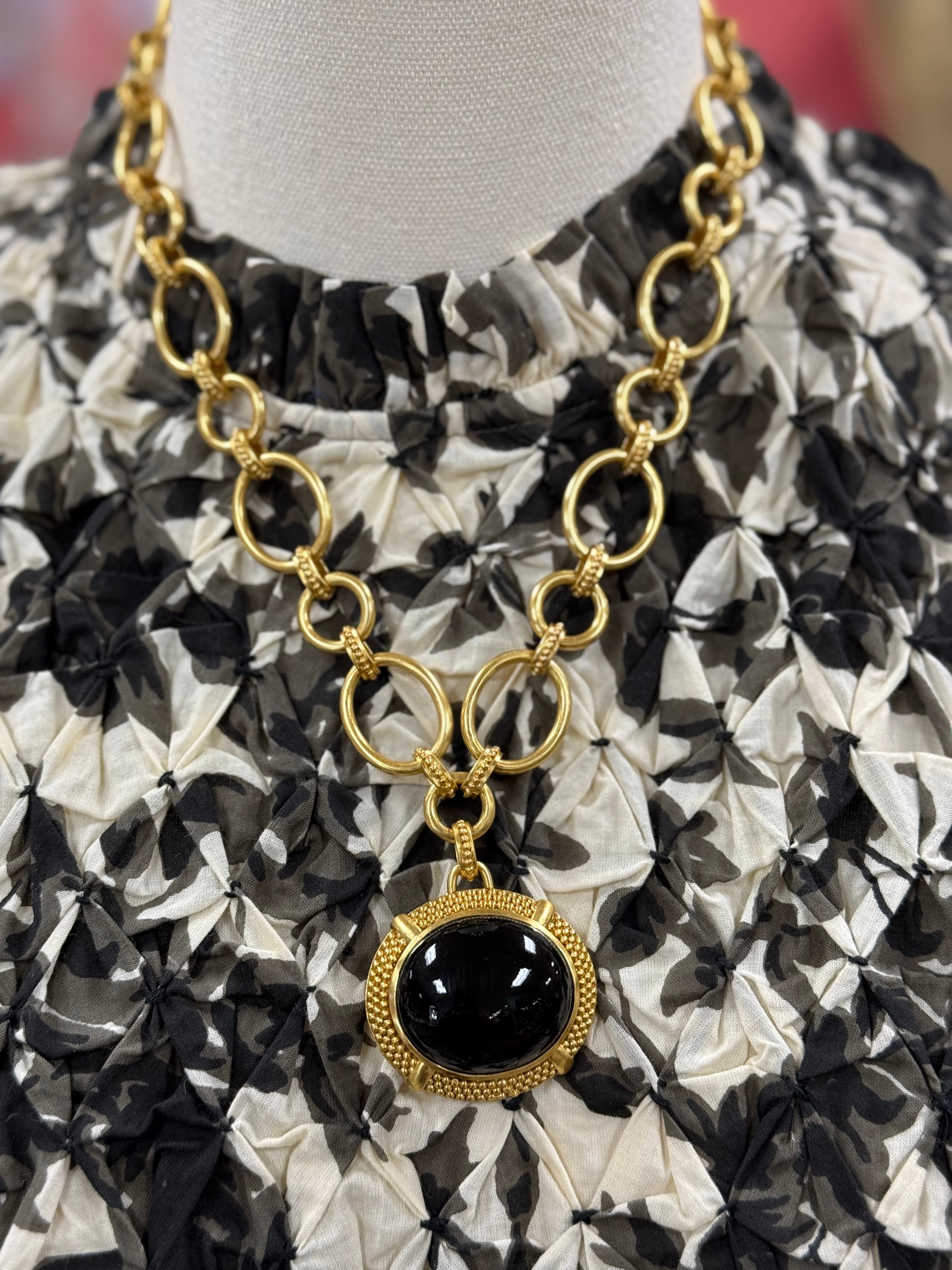 Osidian Black Necklace