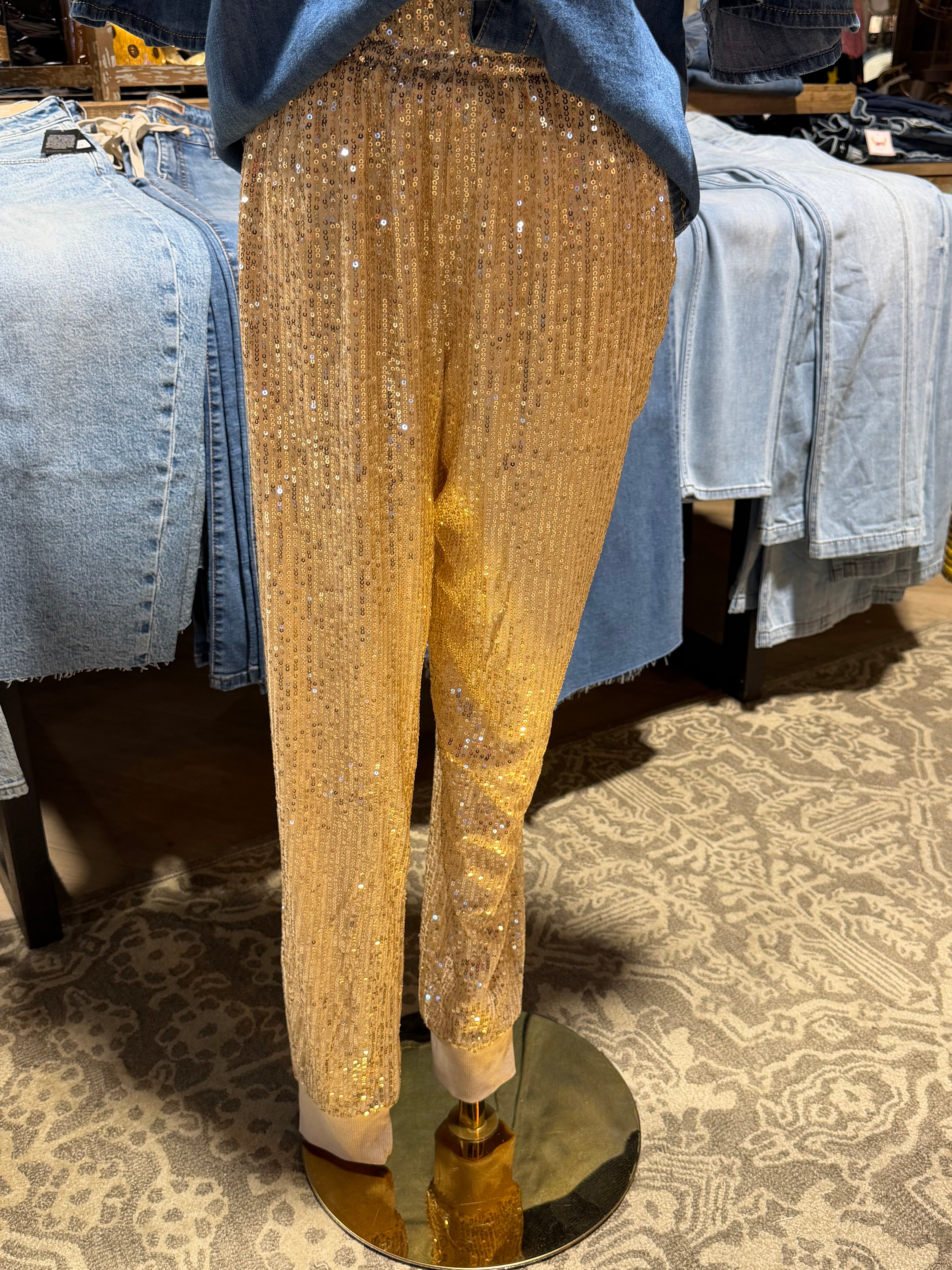 Sequin Jogger Pants –