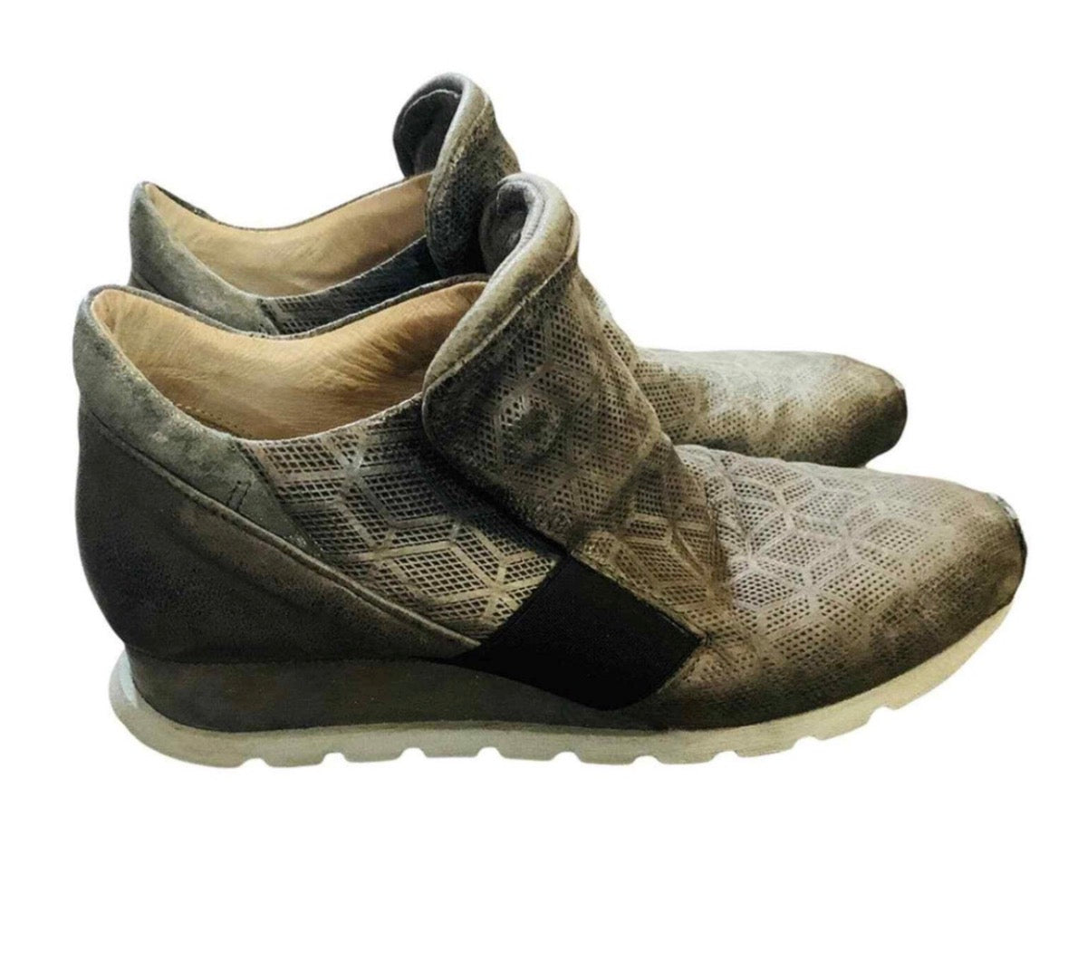 Canarsie Shoe