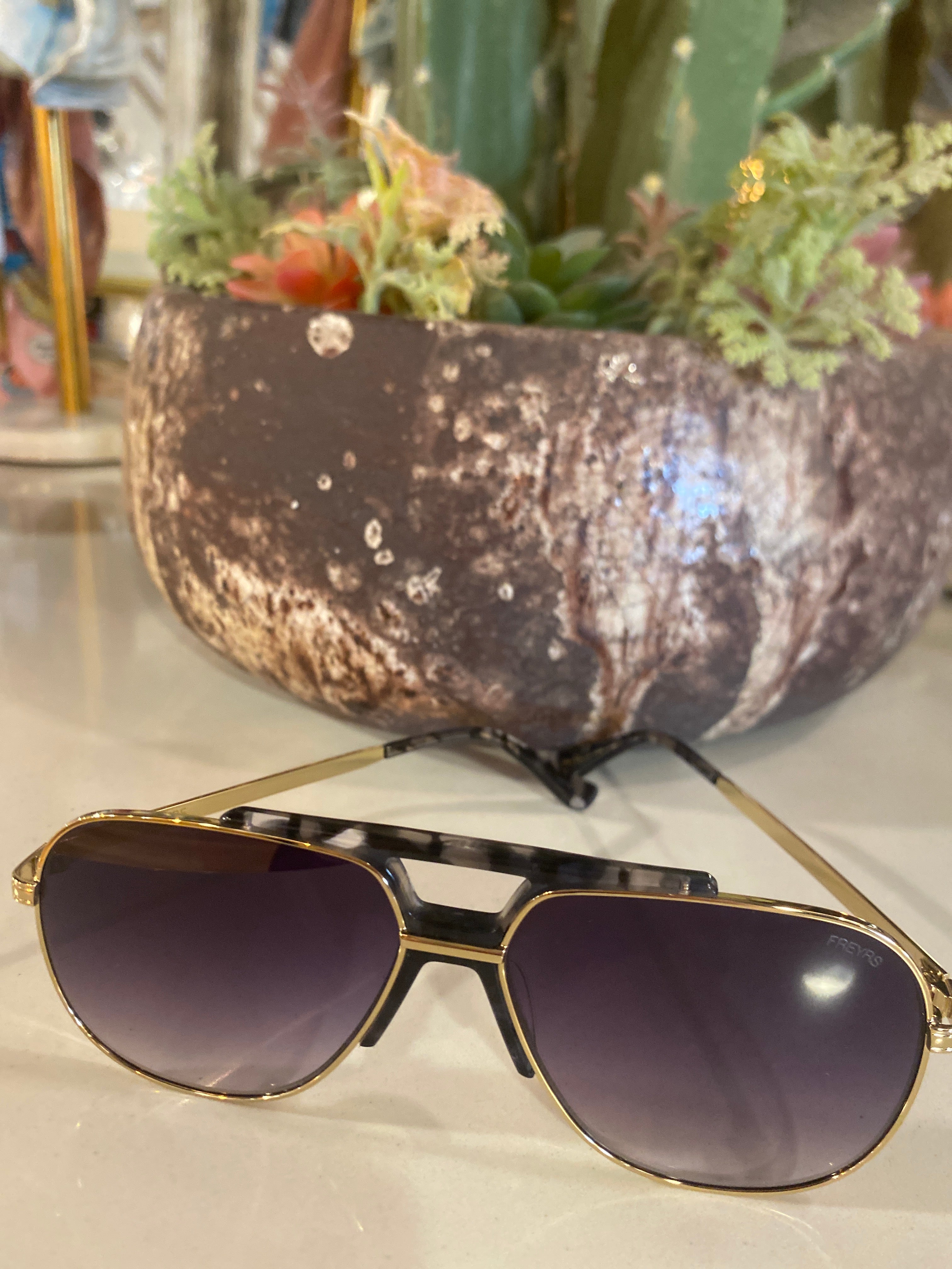 Trendy Sun Glasses