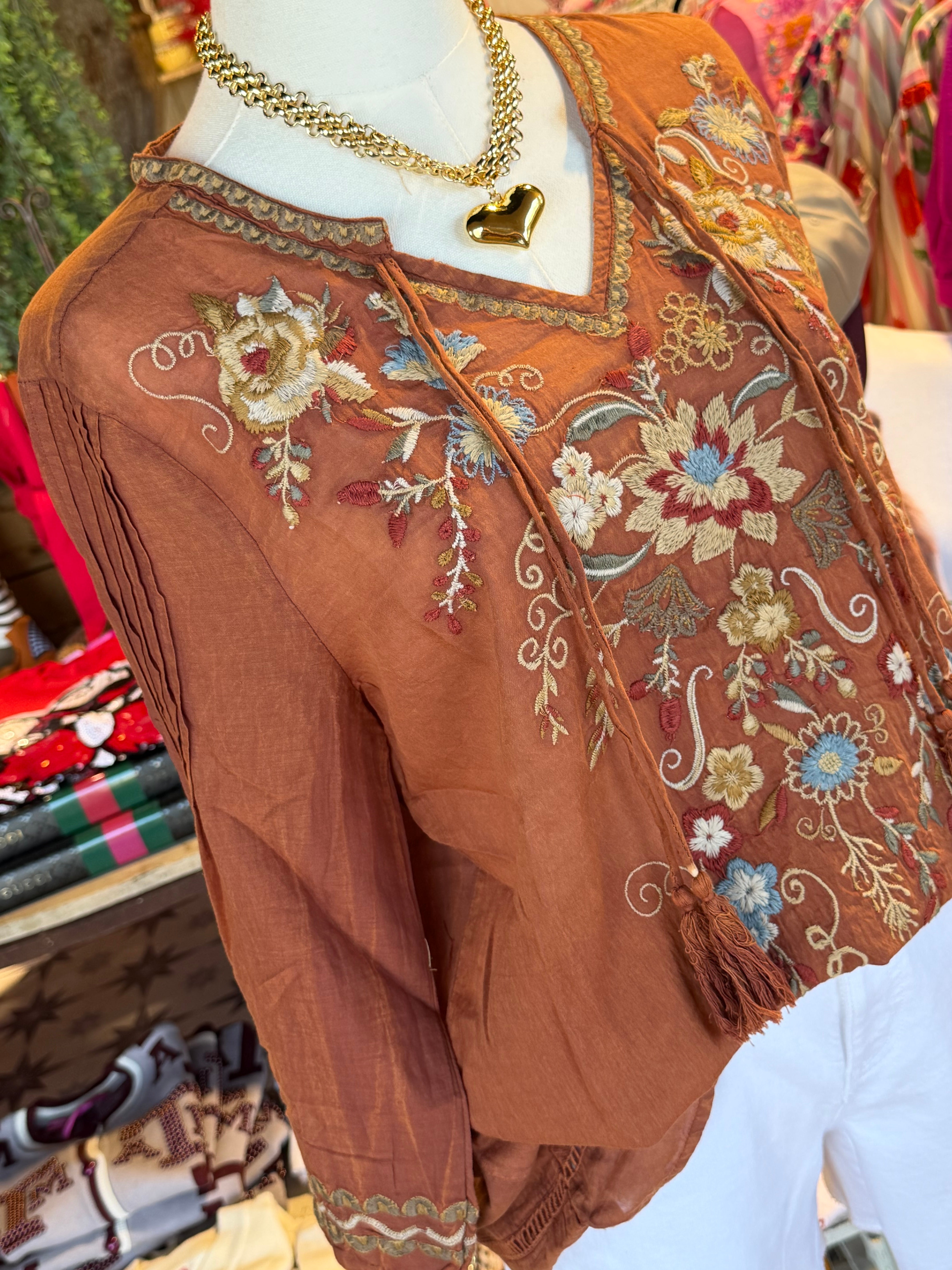 FALLON BLOUSE |