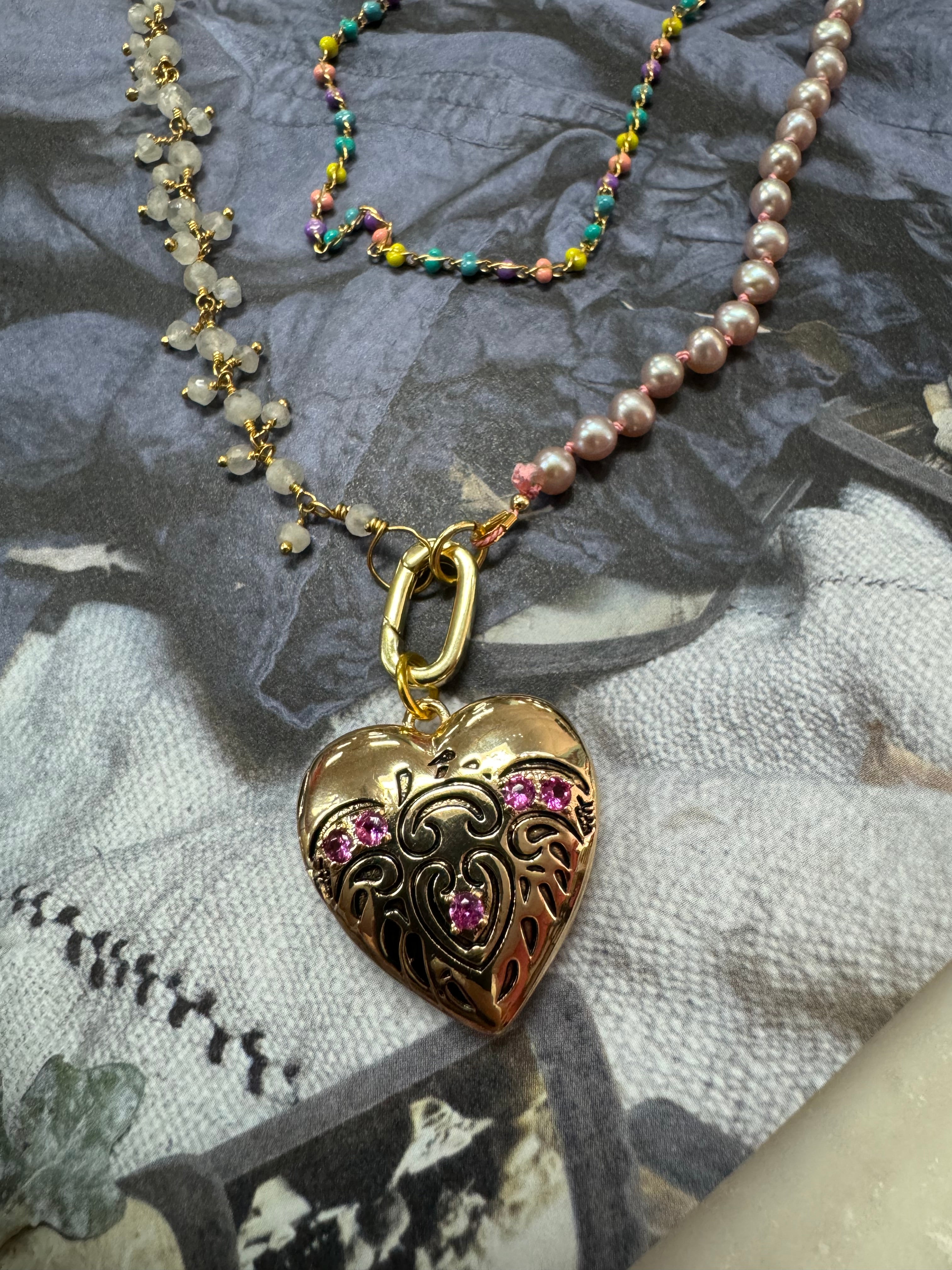 Hearts Abounds Necklace