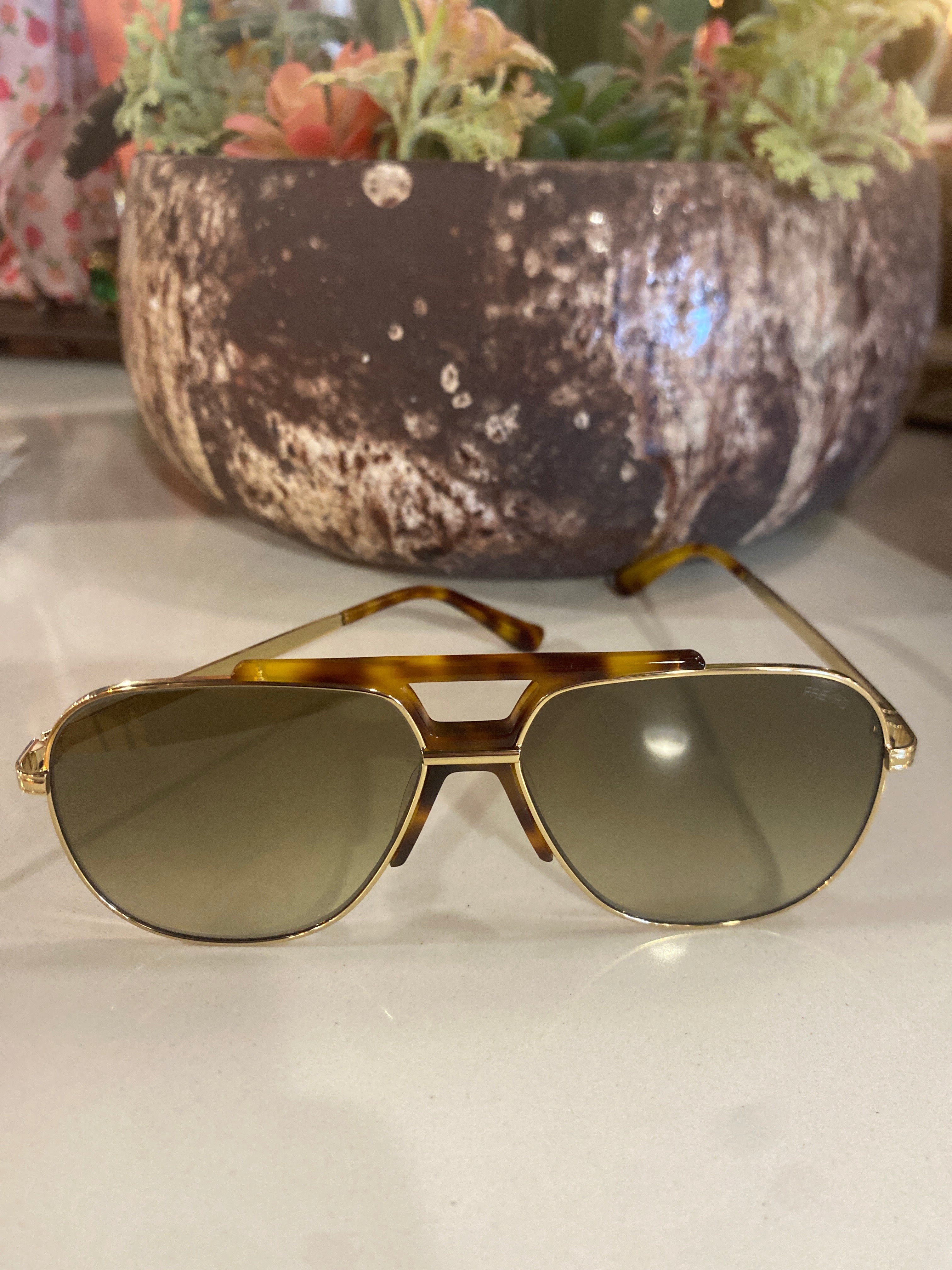 Trendy Sun Glasses