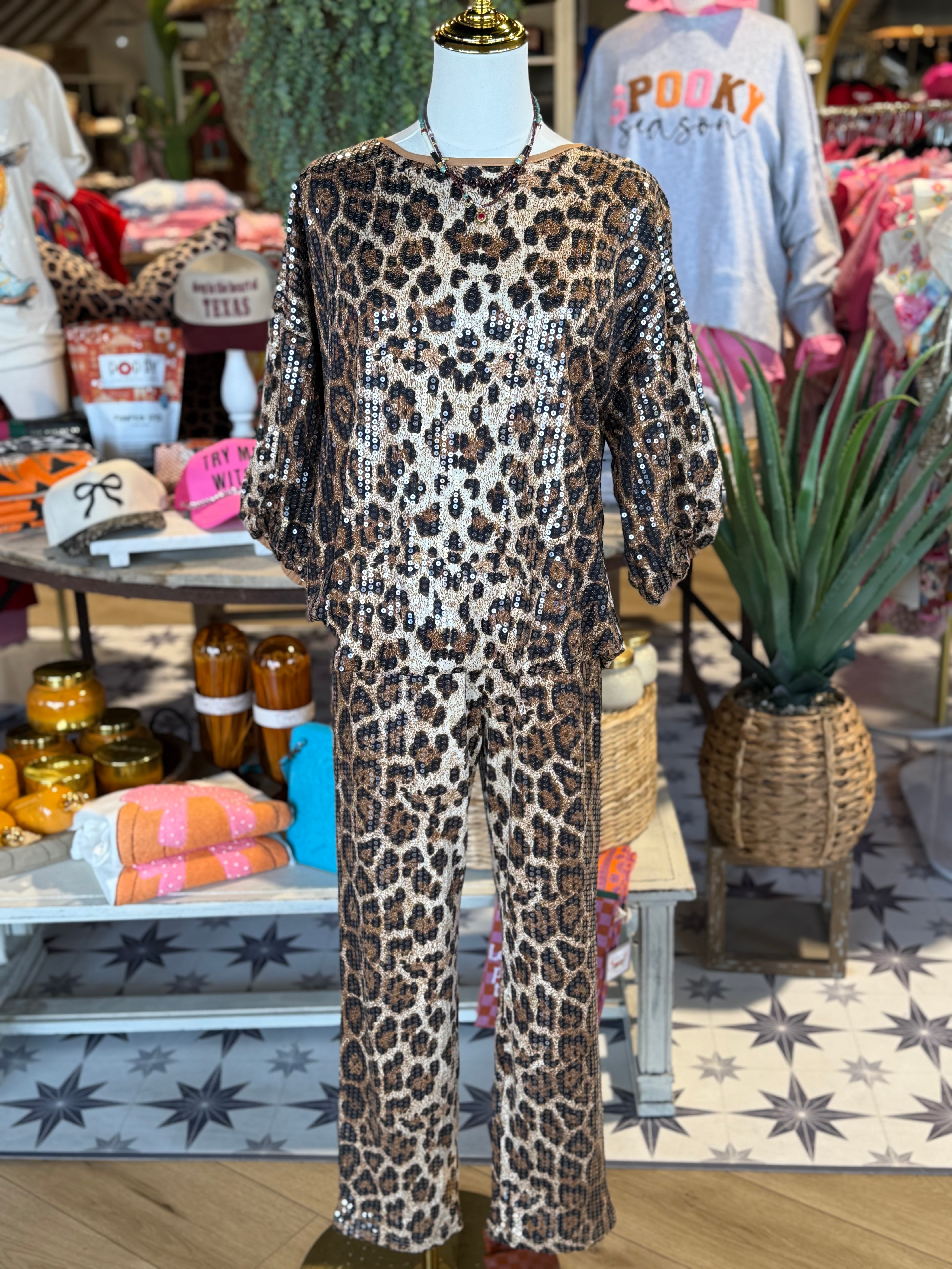 Jing Leopard Set (Sold Separately)