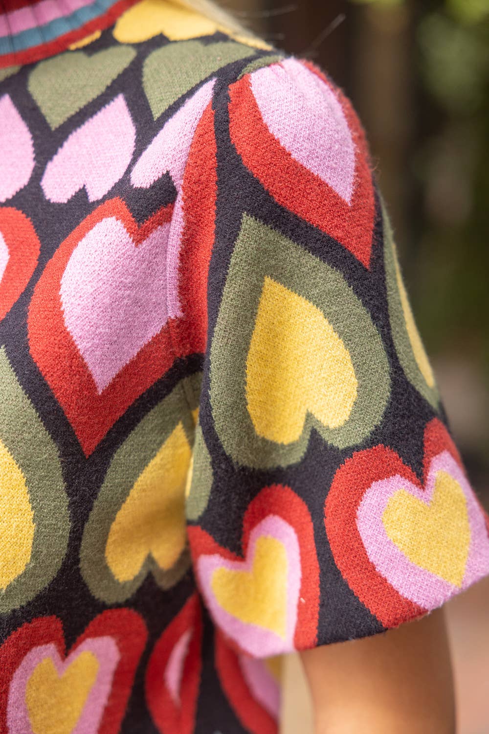 Bubble Sleeve Heart Print