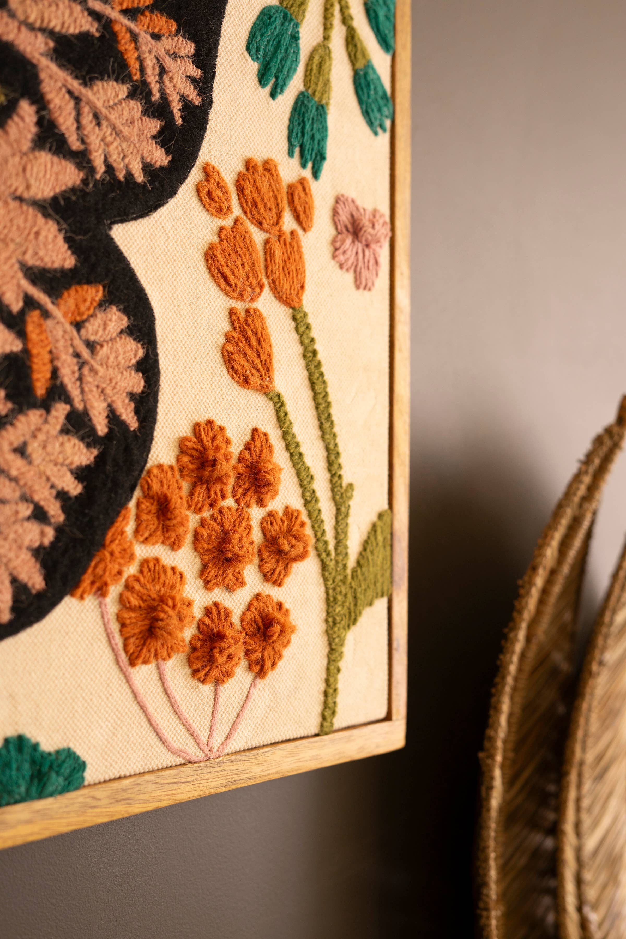 FRAMED HAND-HOOKED ART WITH BUTTERFLY AND FLOWERS