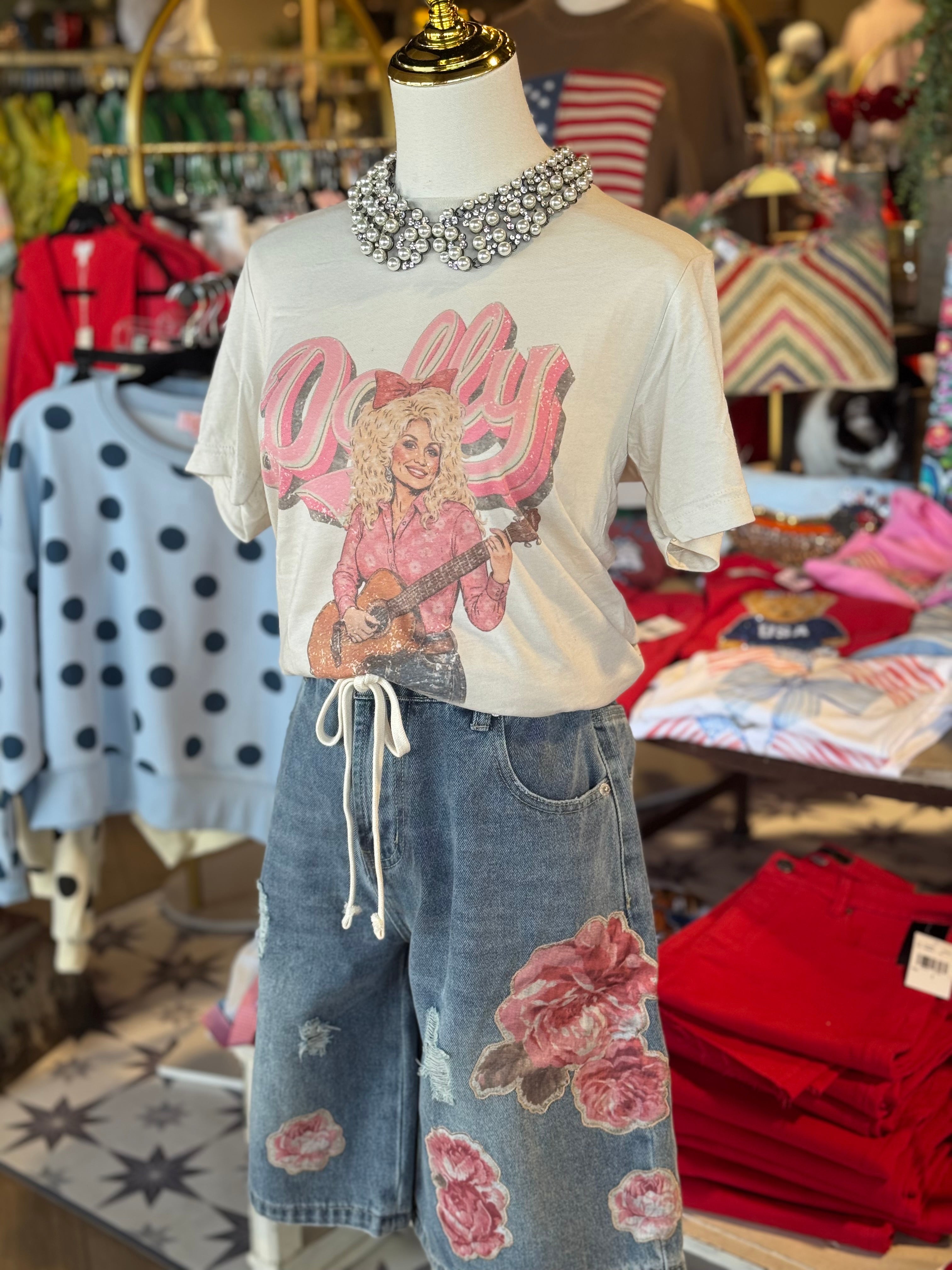 Dolly Tee