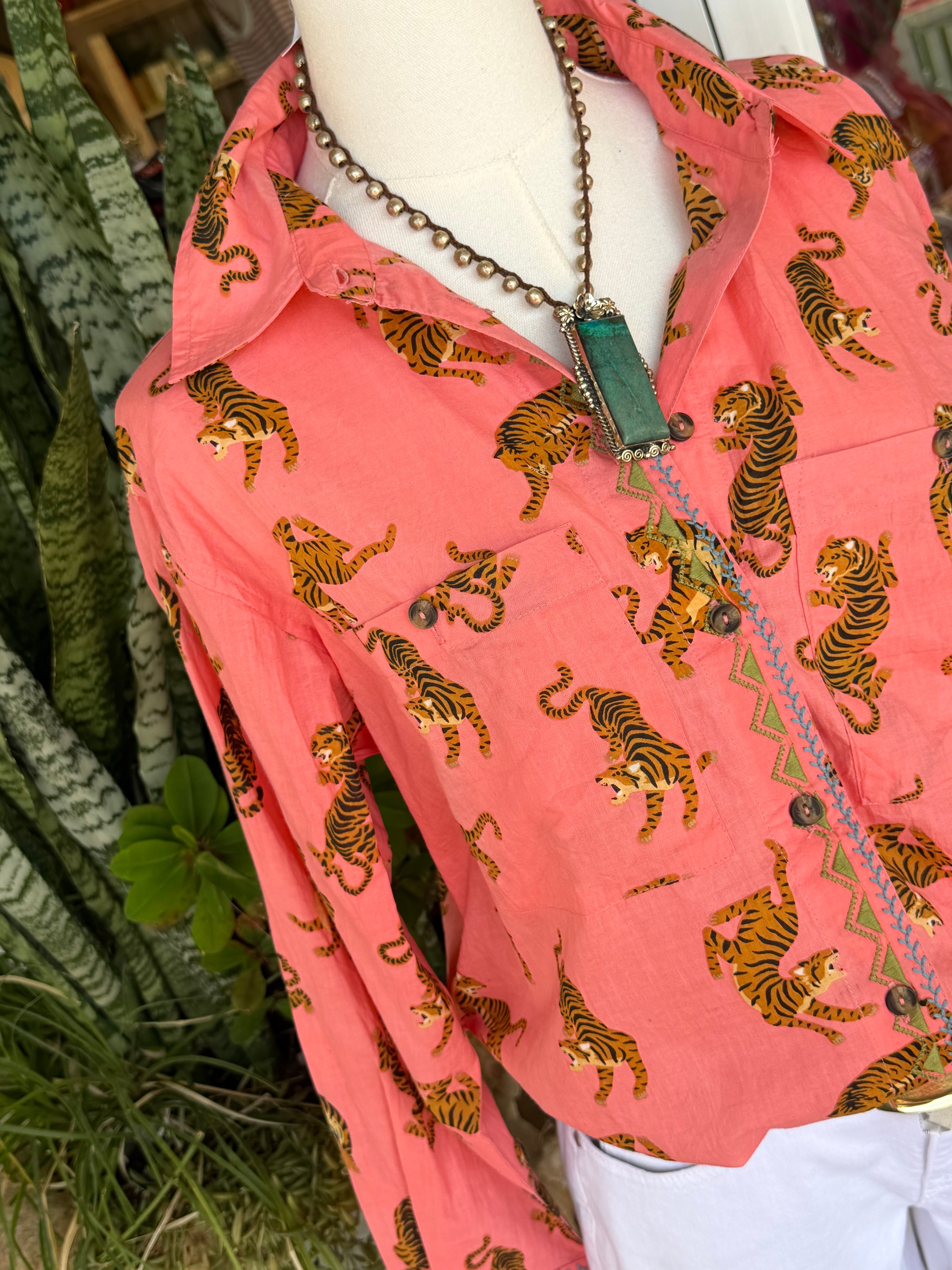 Tiger Campshirt