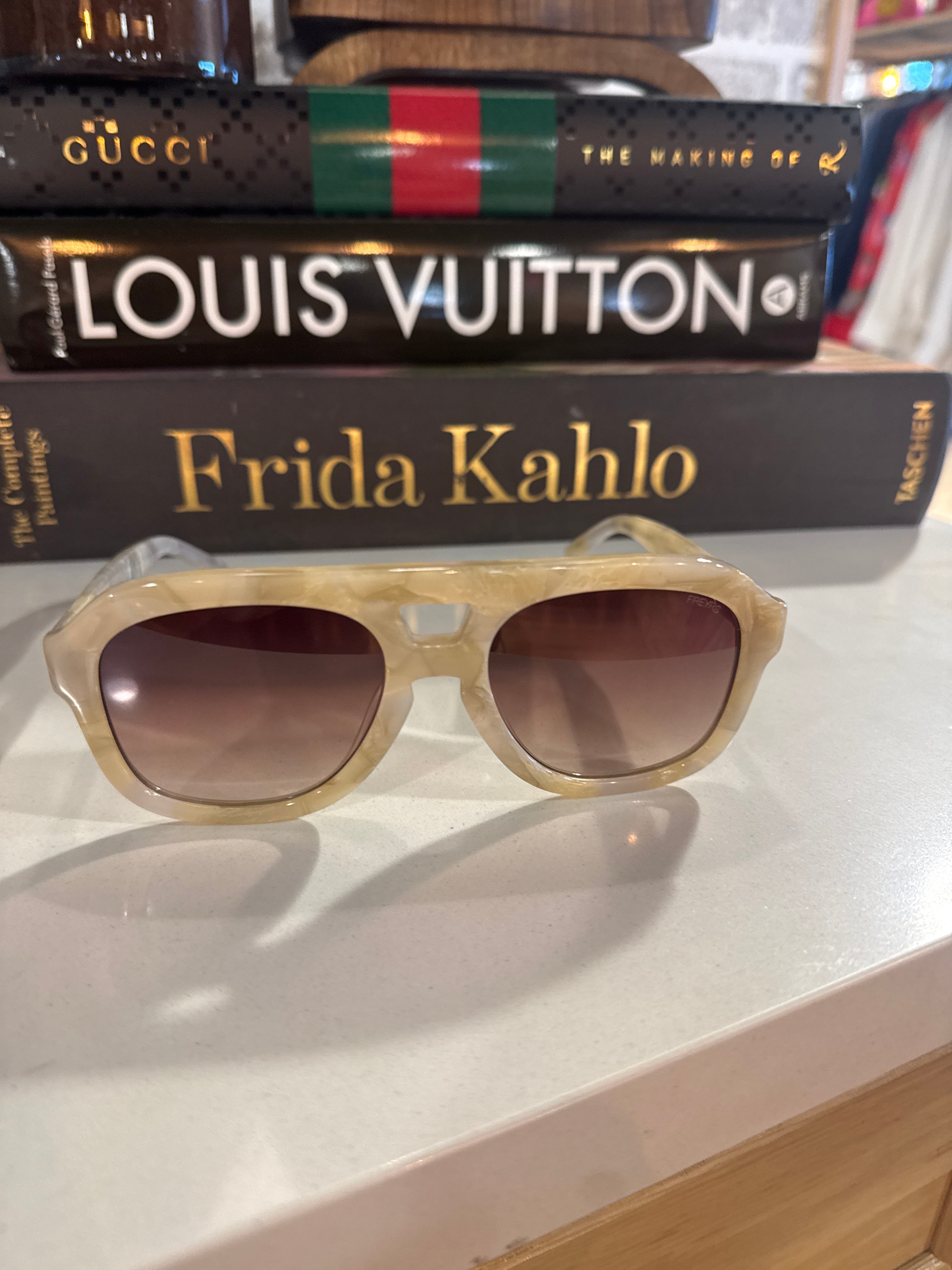 Trendy Sun Glasses