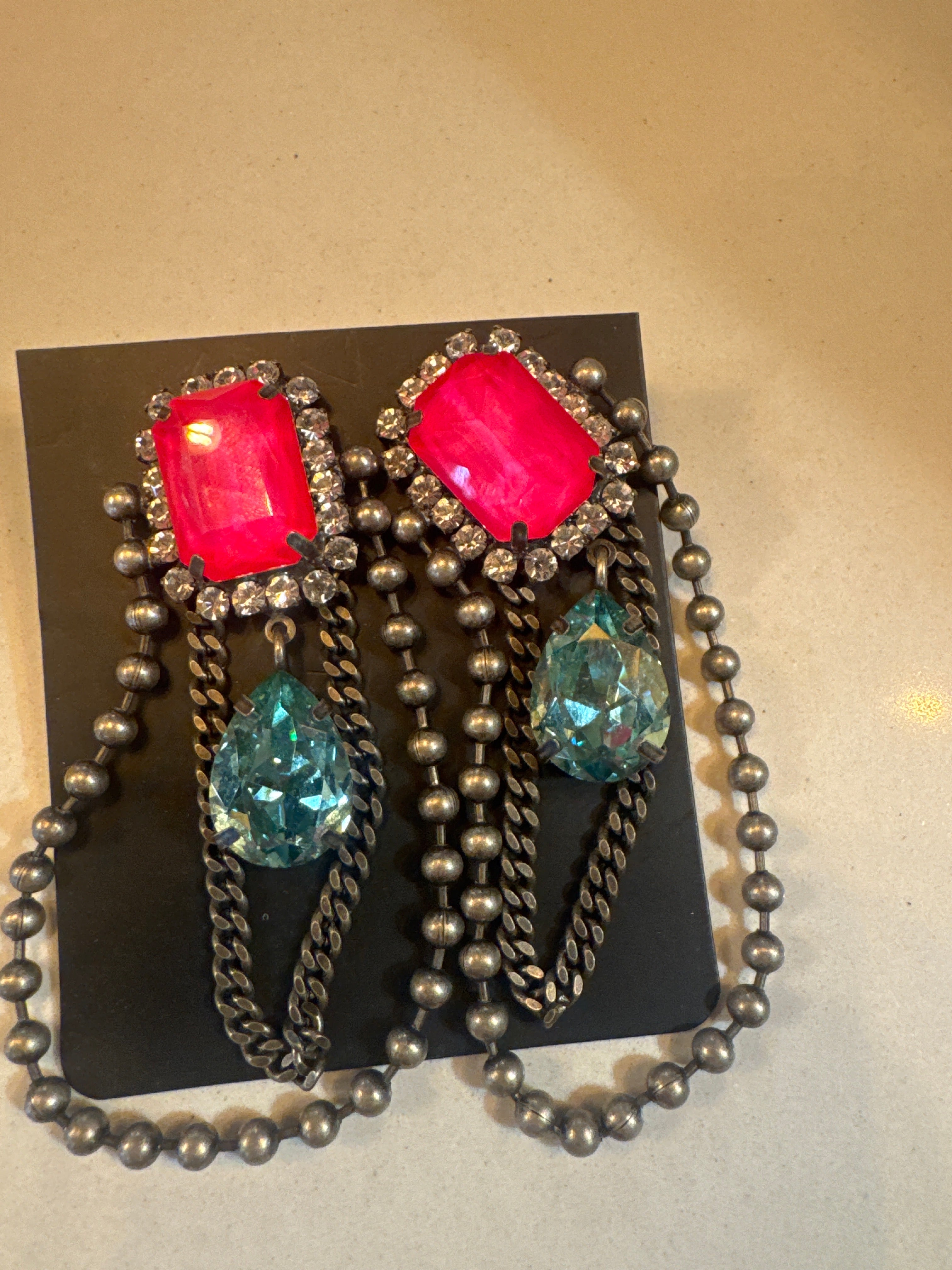 Gwenna Earrings
