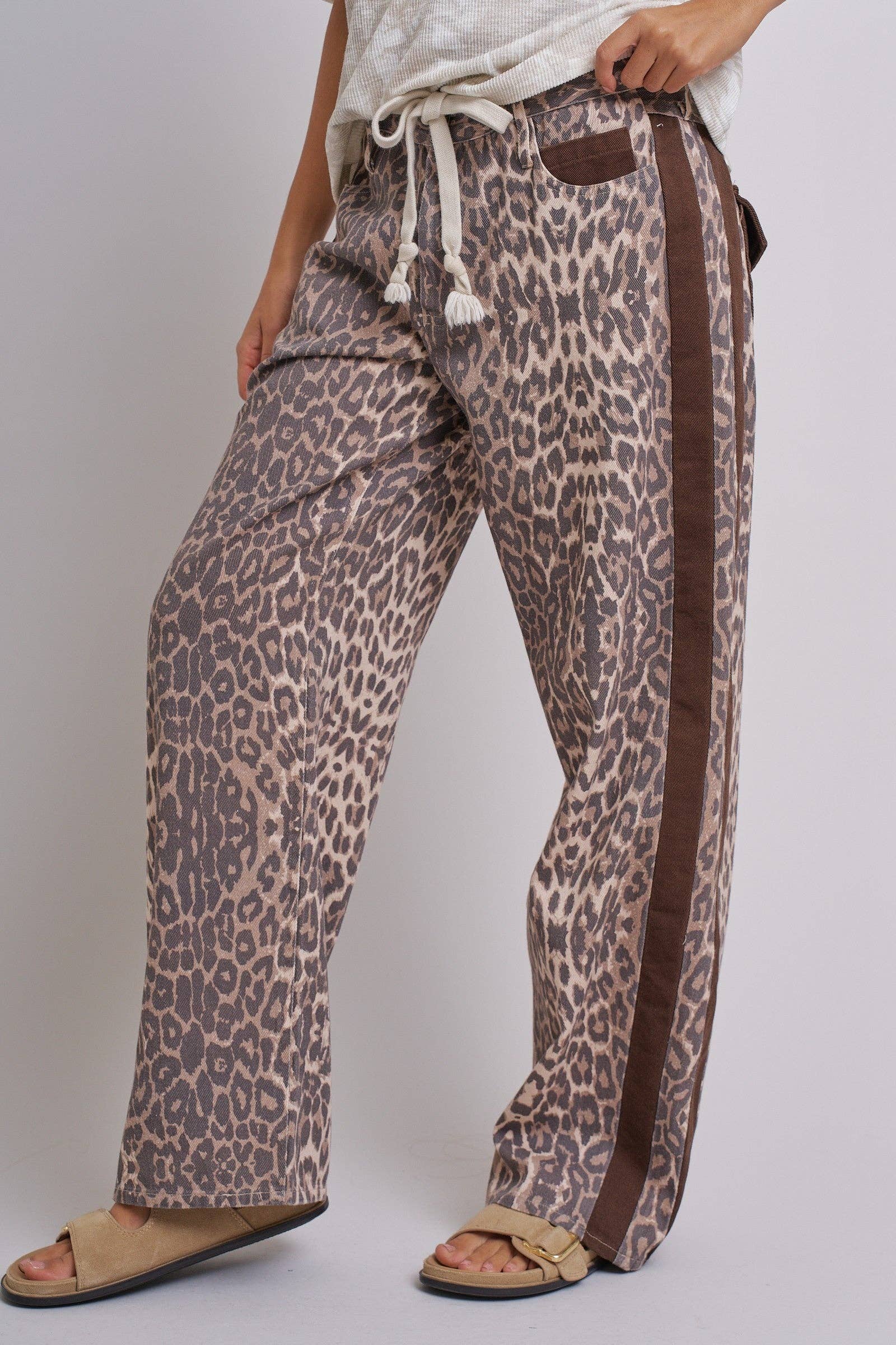 Leopard Print Wide-Leg Pants with Side Stripe