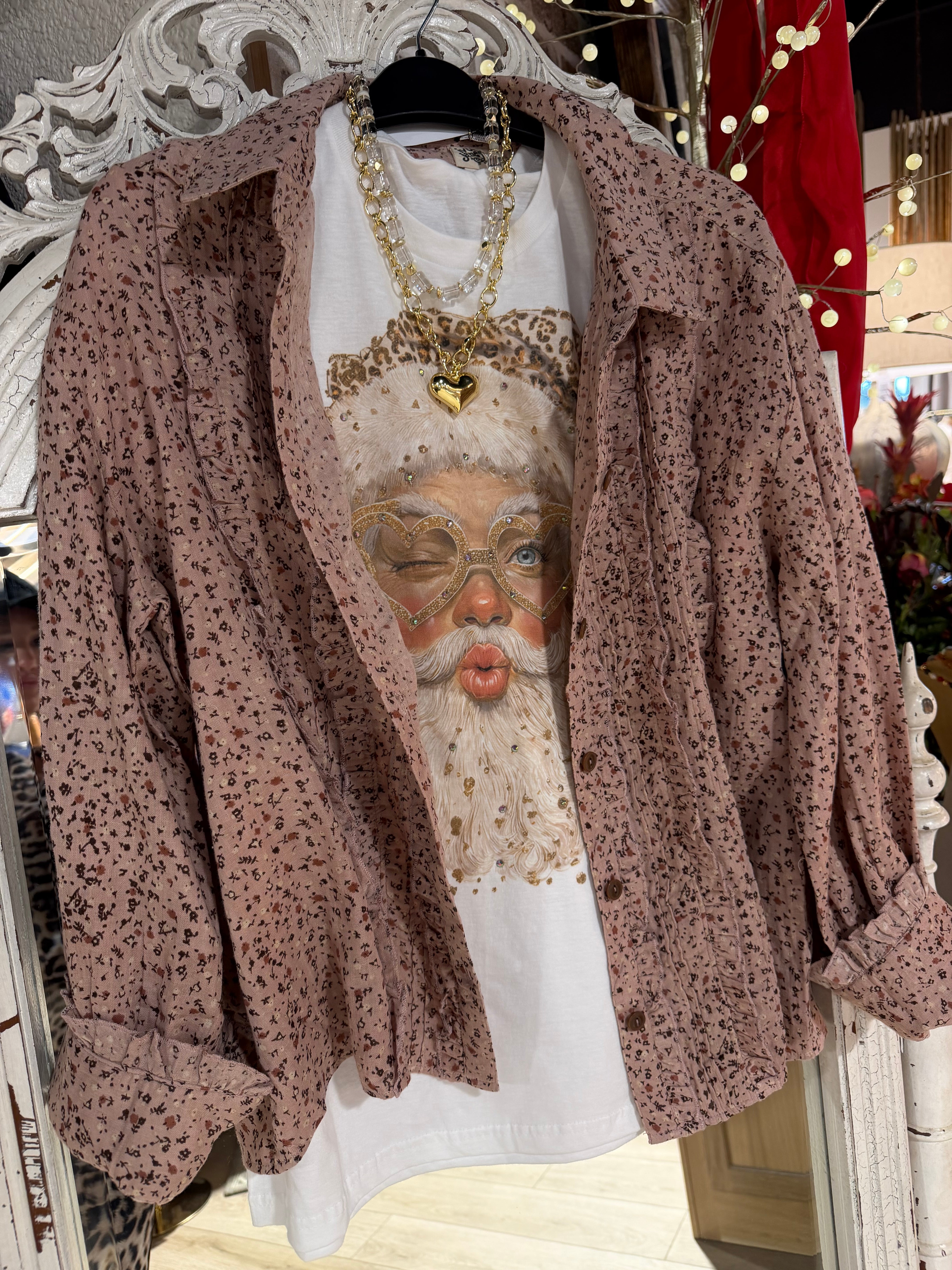 Cheetah Heart Santa Glass