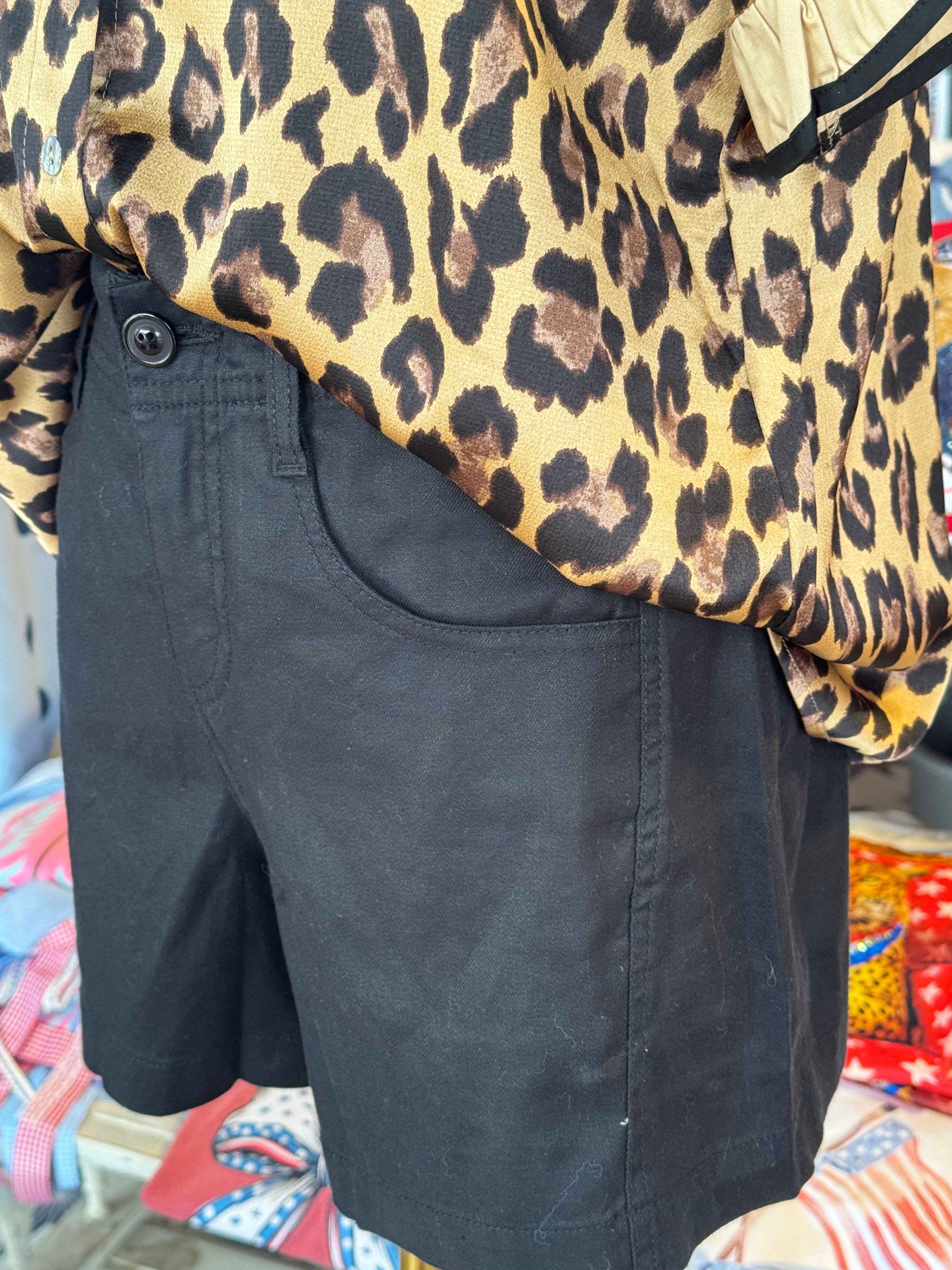 Casey Black Shorts