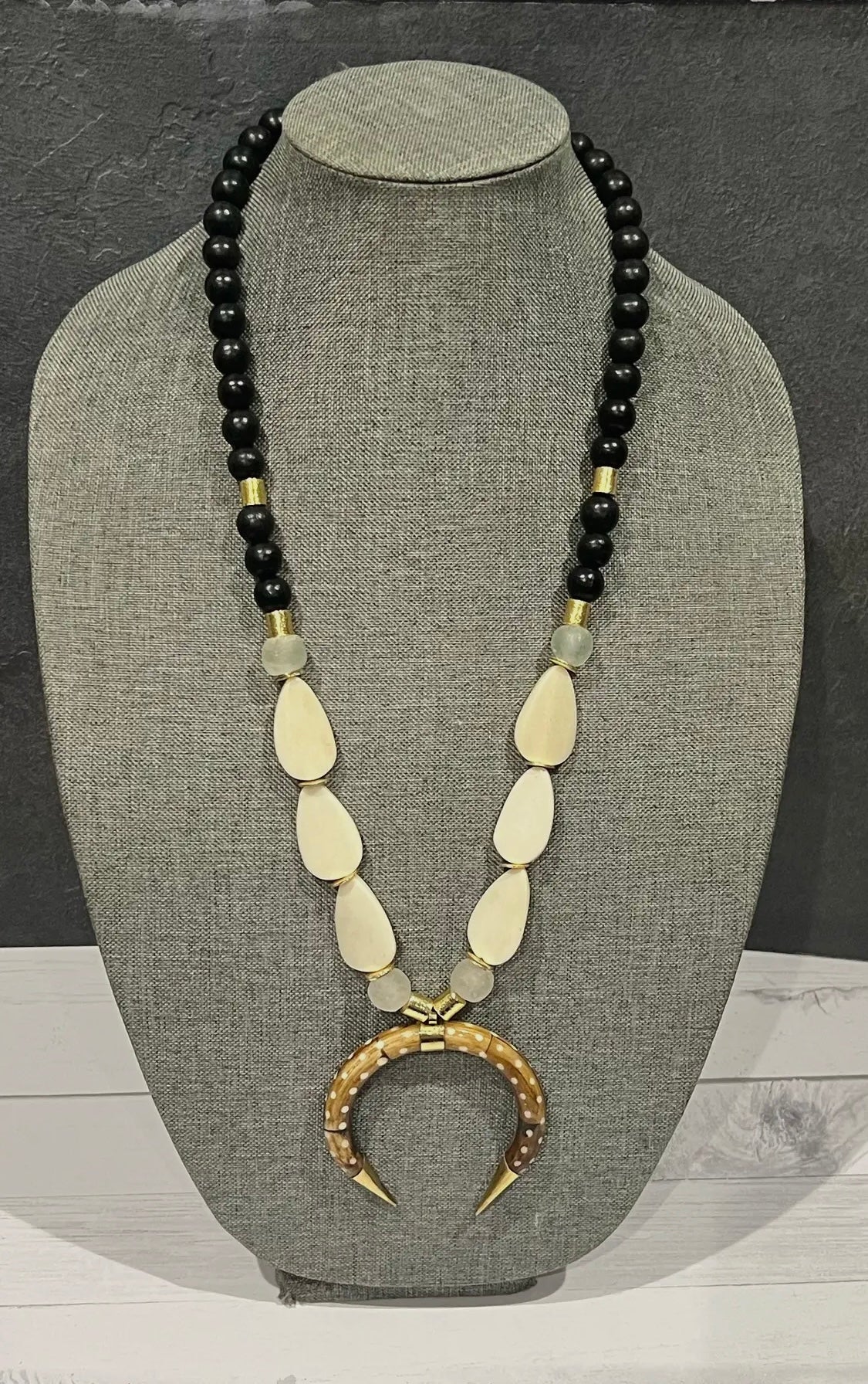 Woodsy Necklace- Assorted