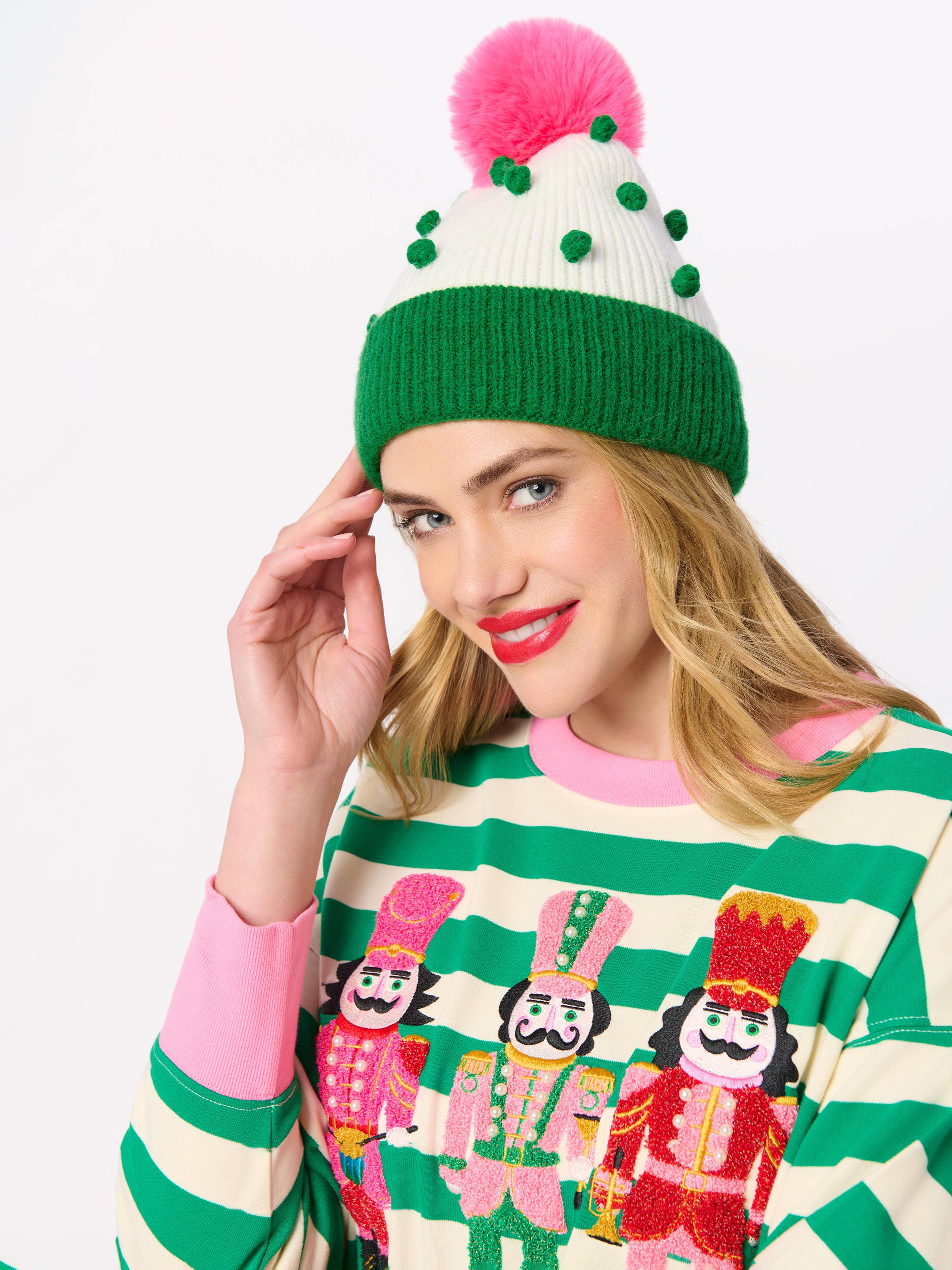 NUTCRACKERS RELAXED SWEATSHIRTS