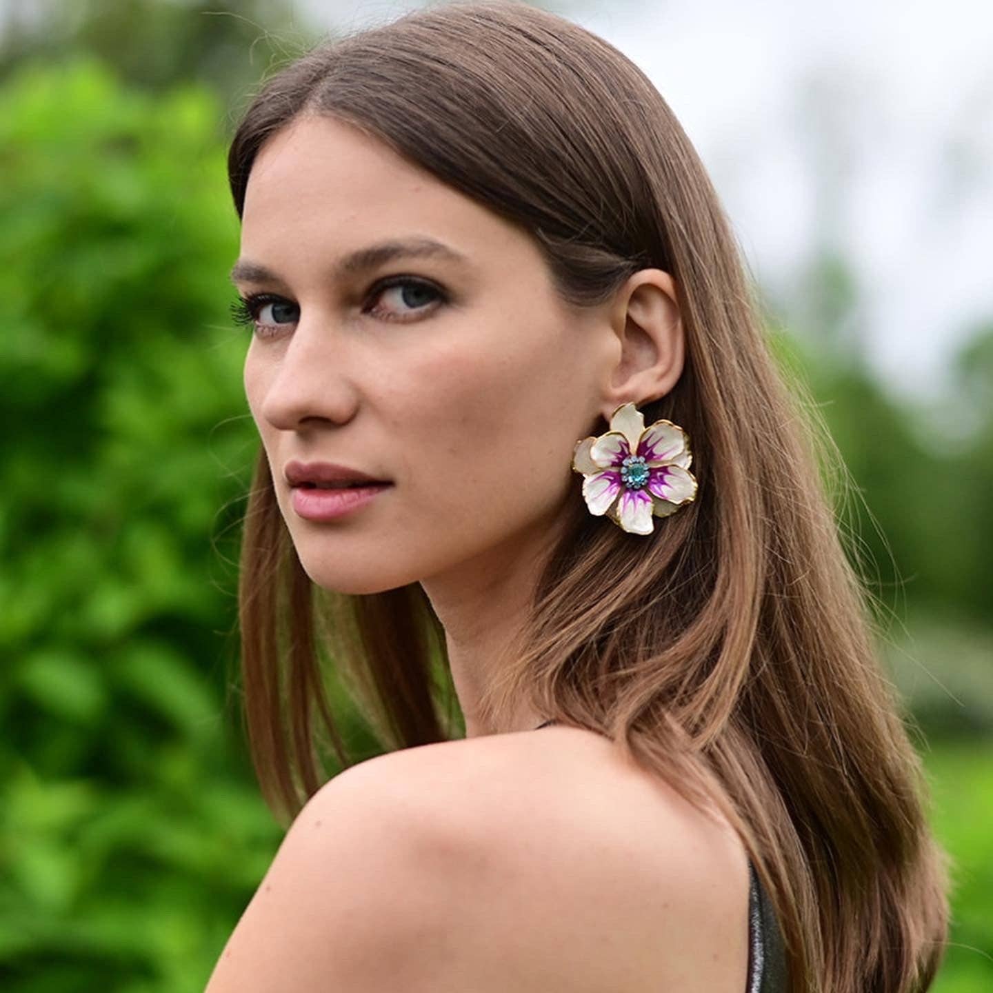 Raspberry Painted Jewel Earring