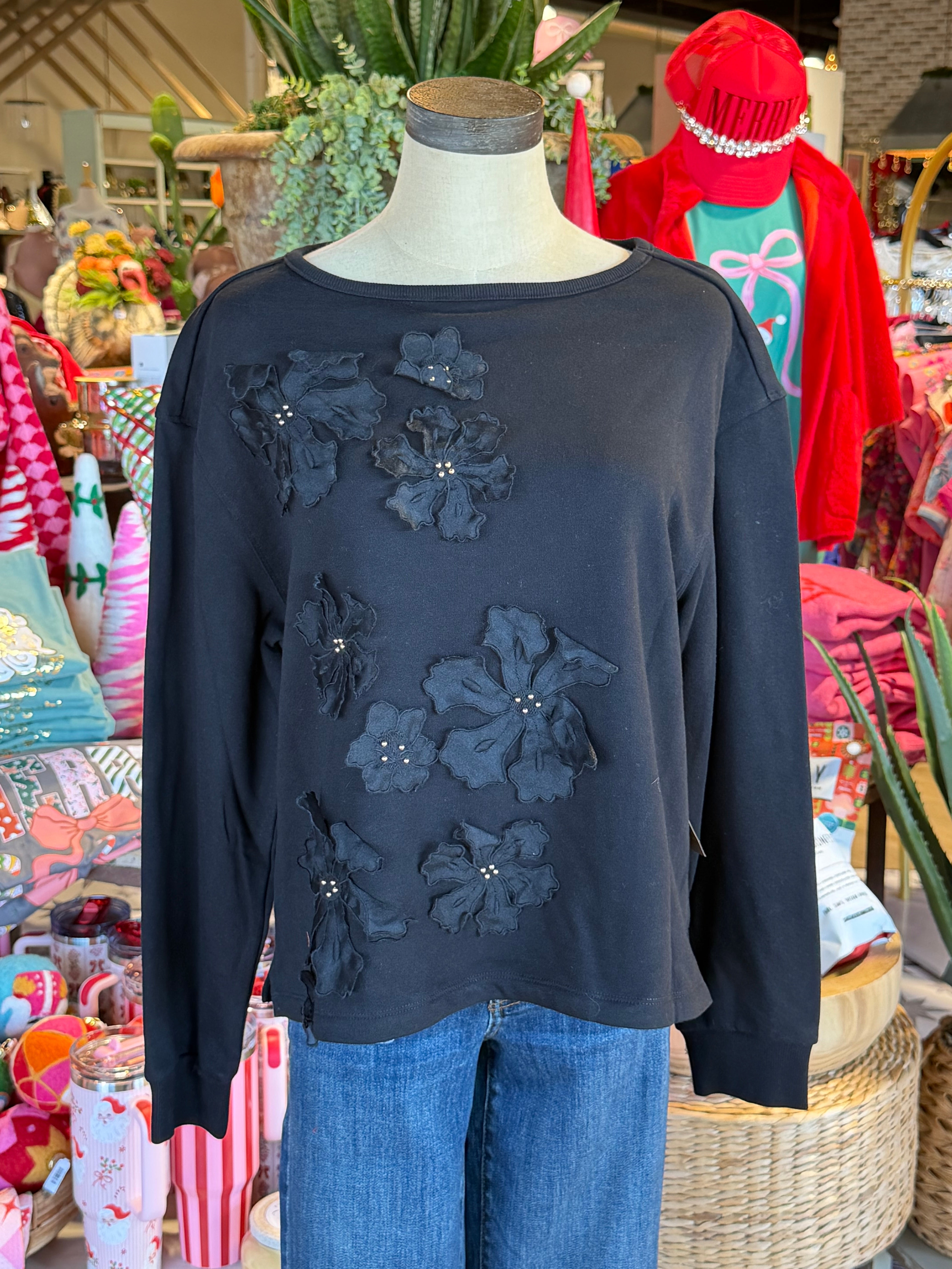 Appliqué Flowers Top