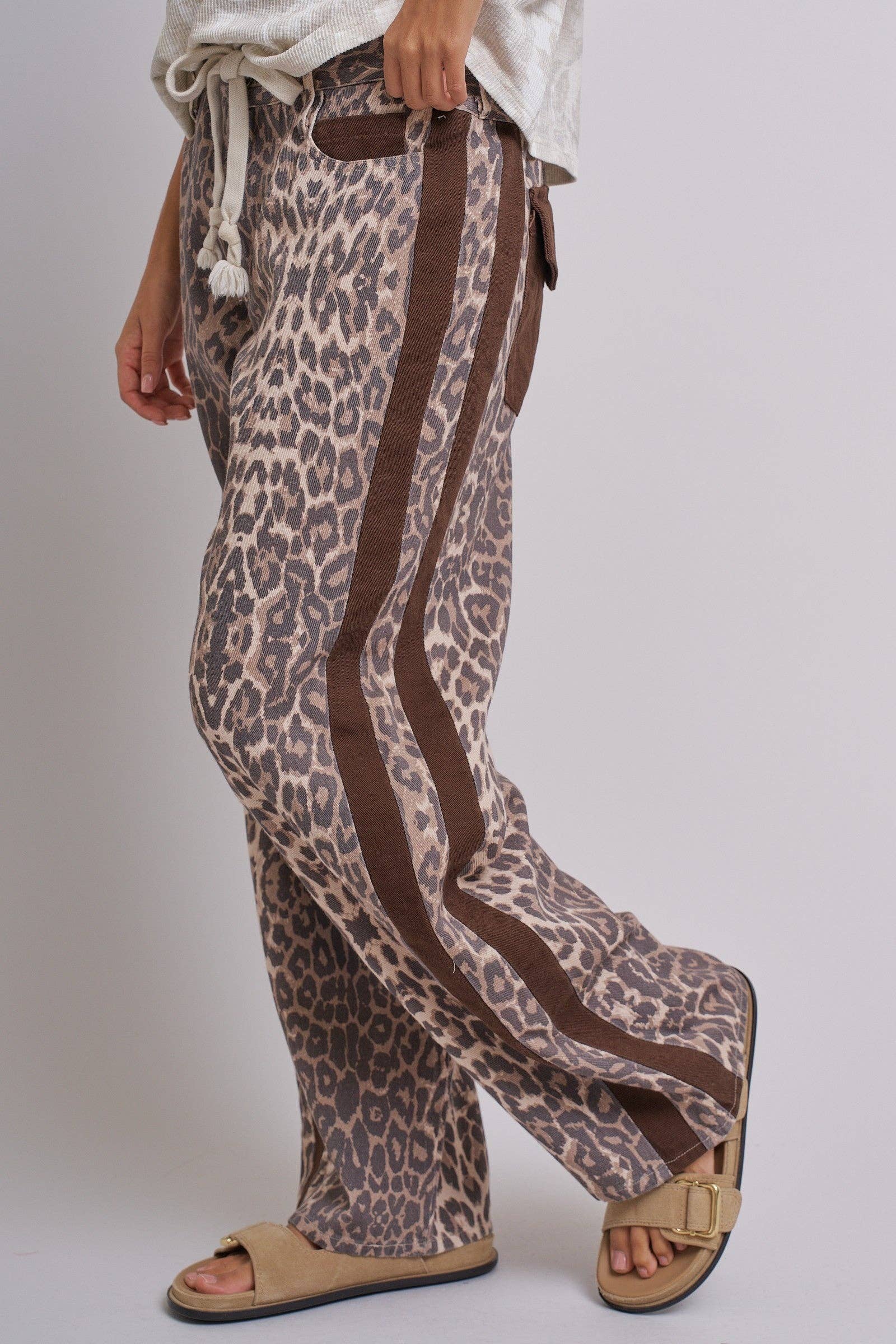 Leopard Print Wide-Leg Pants with Side Stripe