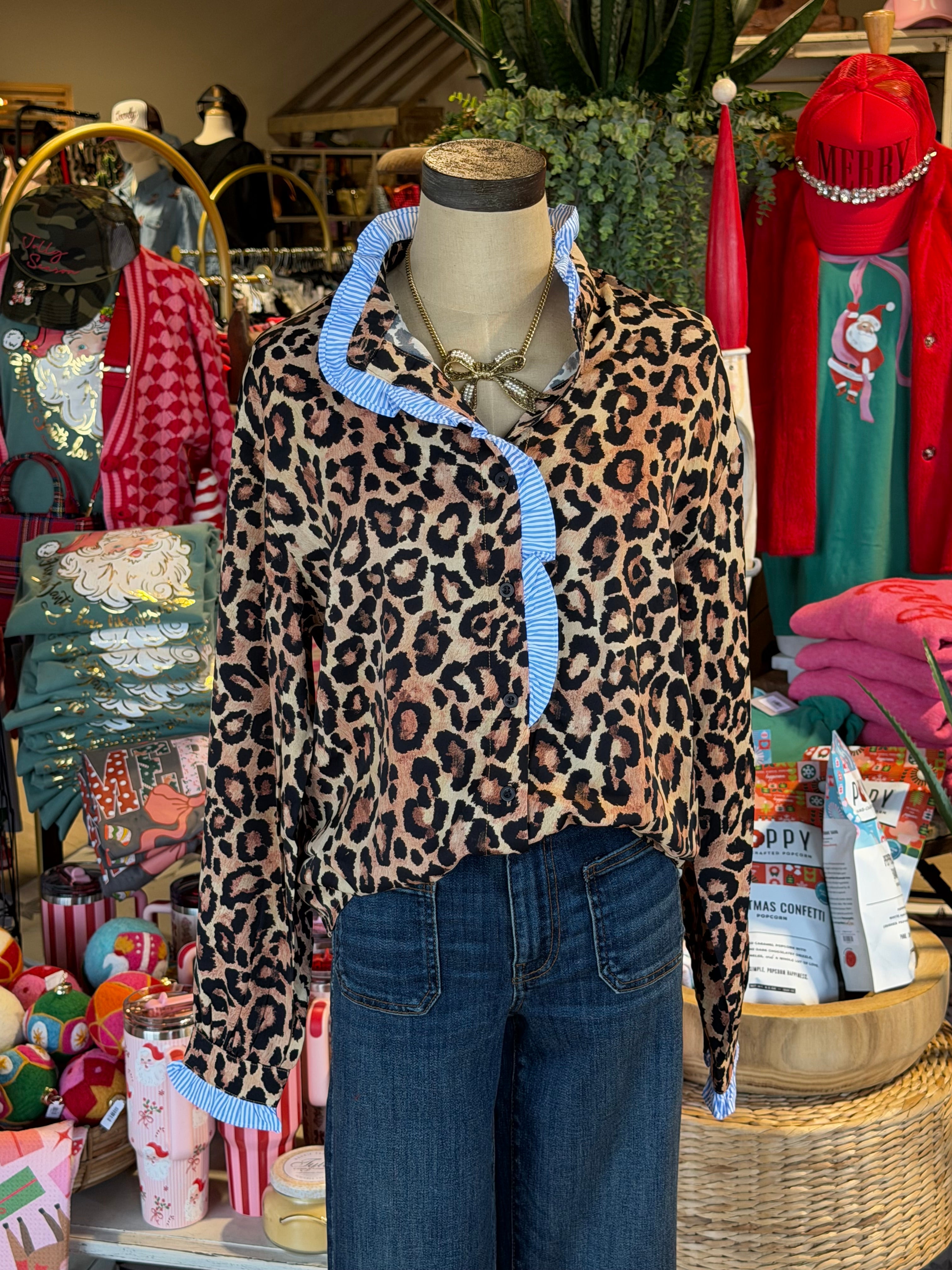 Chic Leopard Top