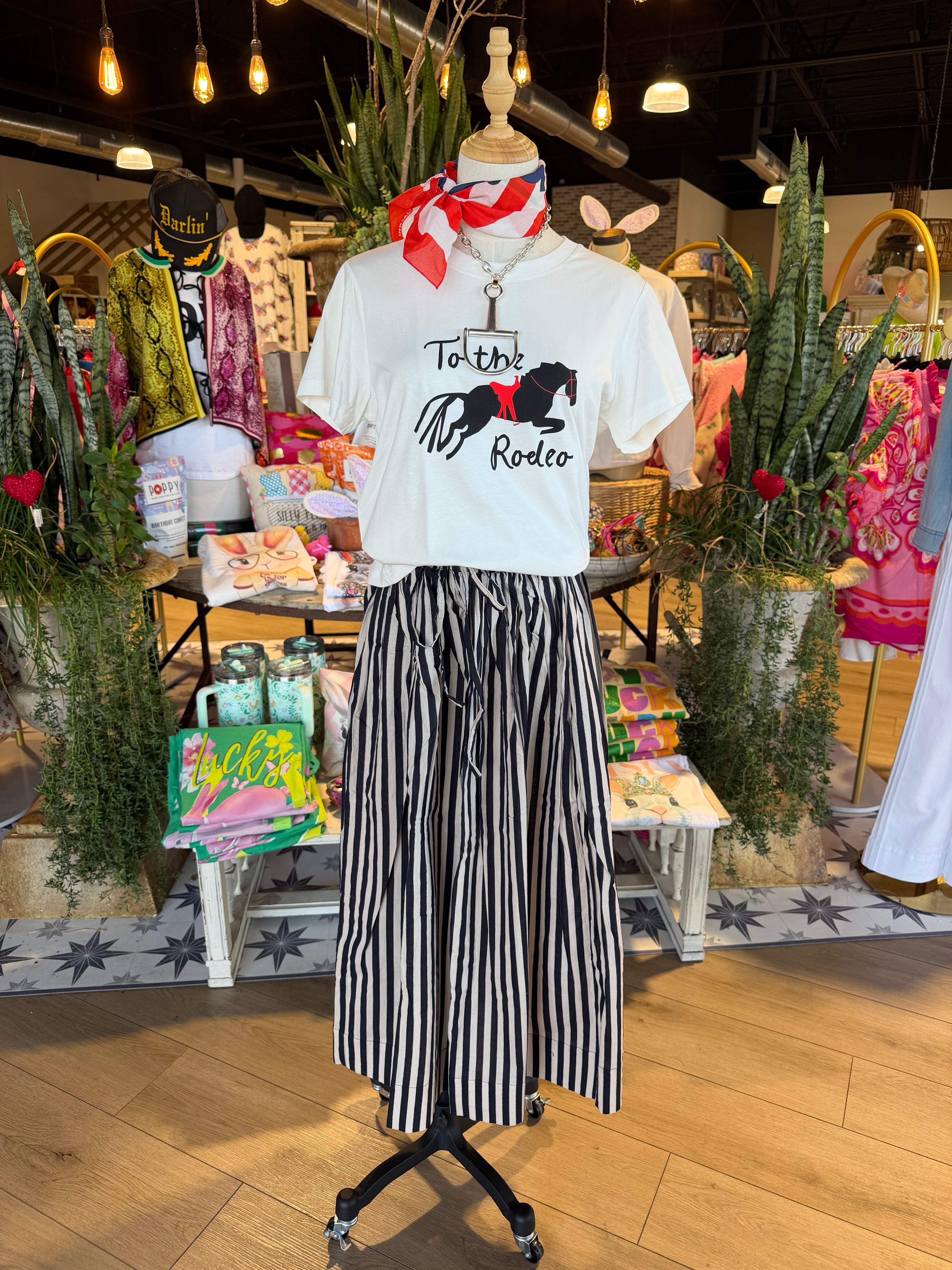 Kiki Tee To The Rodeo Size