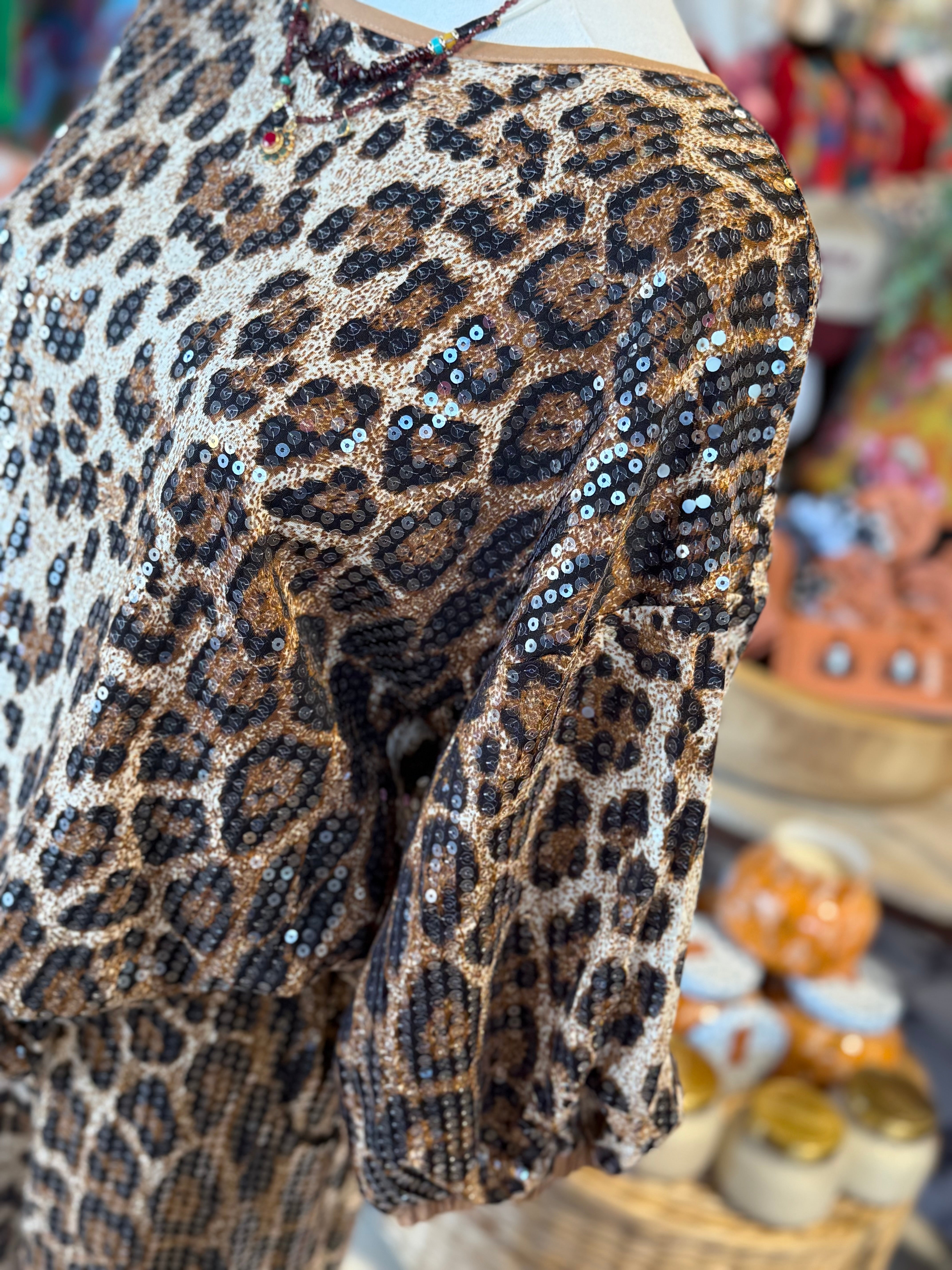 Jing Leopard Set (Sold Separately)