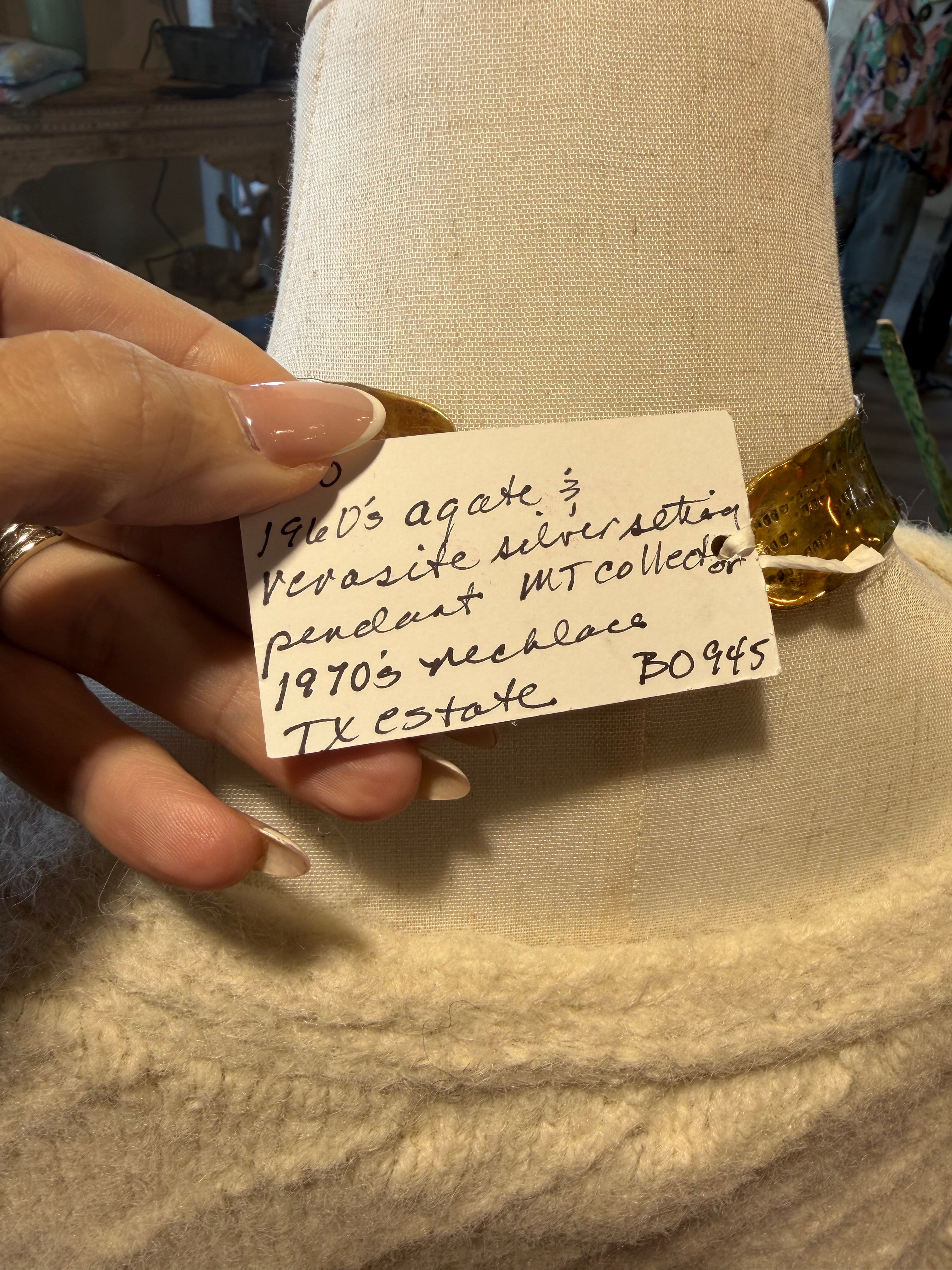 Victoria Collar Necklace