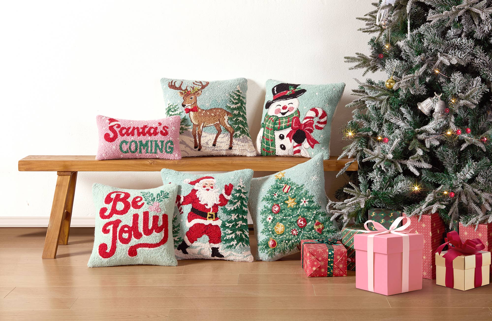 Santa w/Candy Cane Hook Pillow