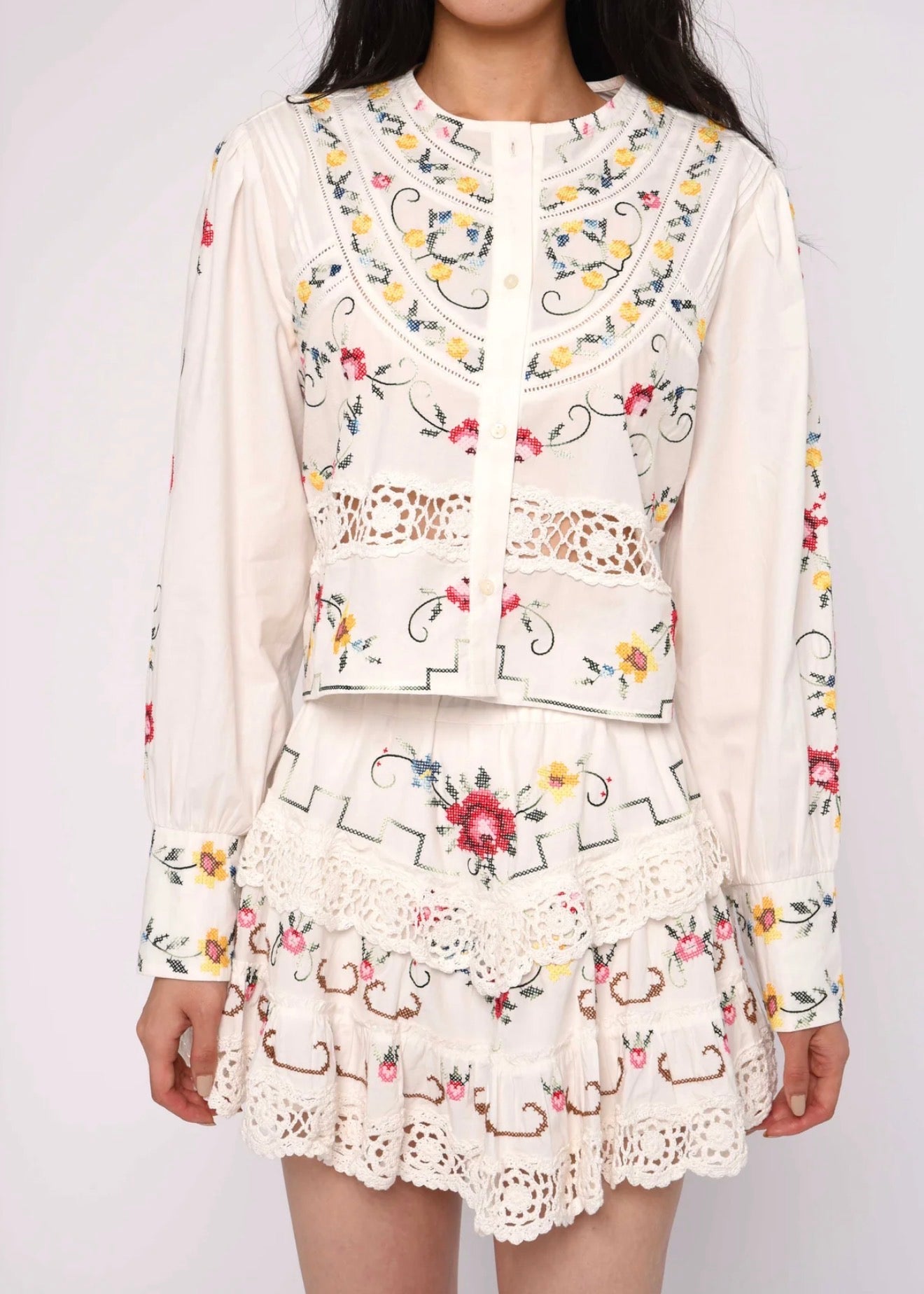 Tea Rose Embroidery Top