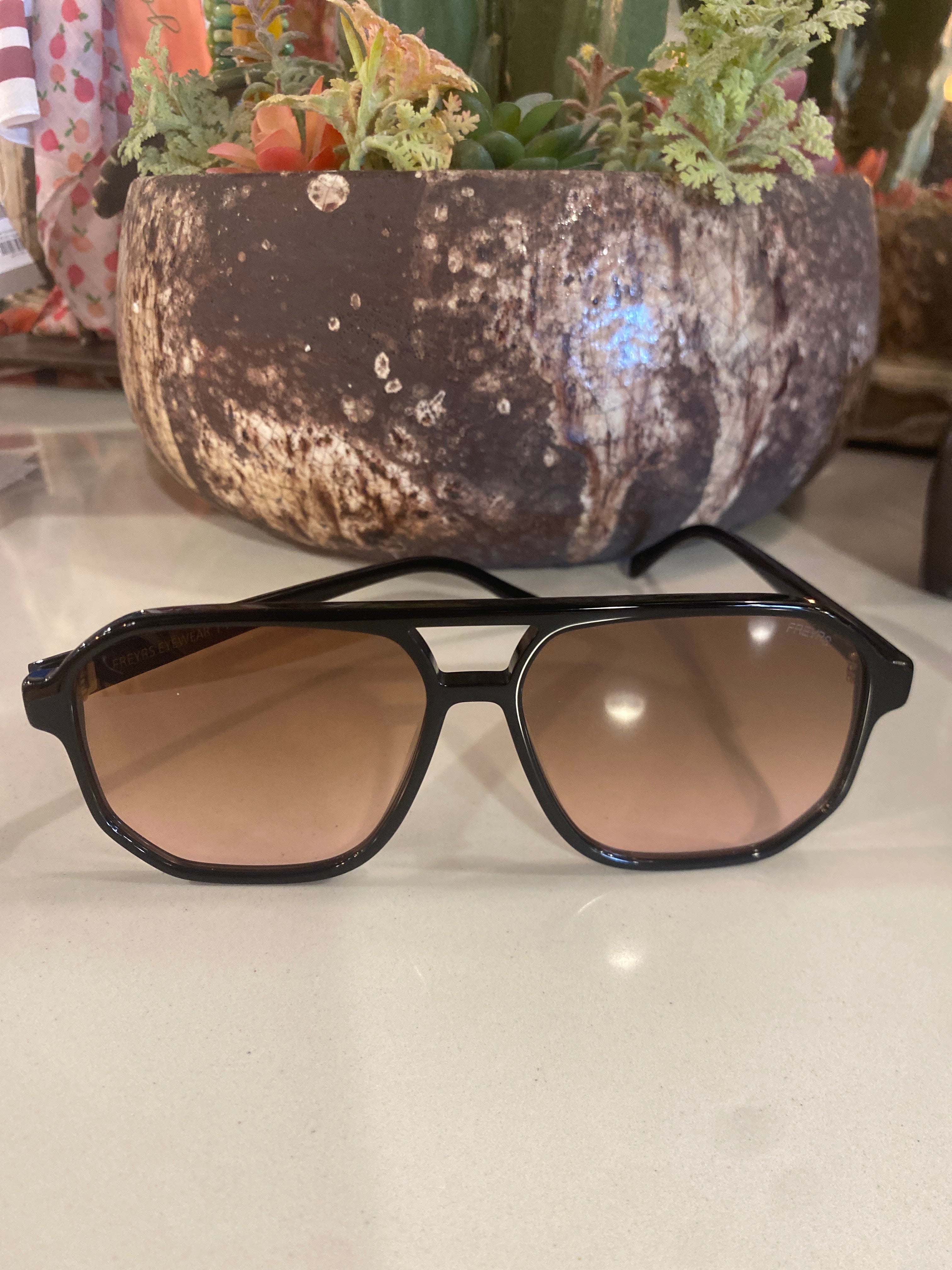 Trendy Sun Glasses