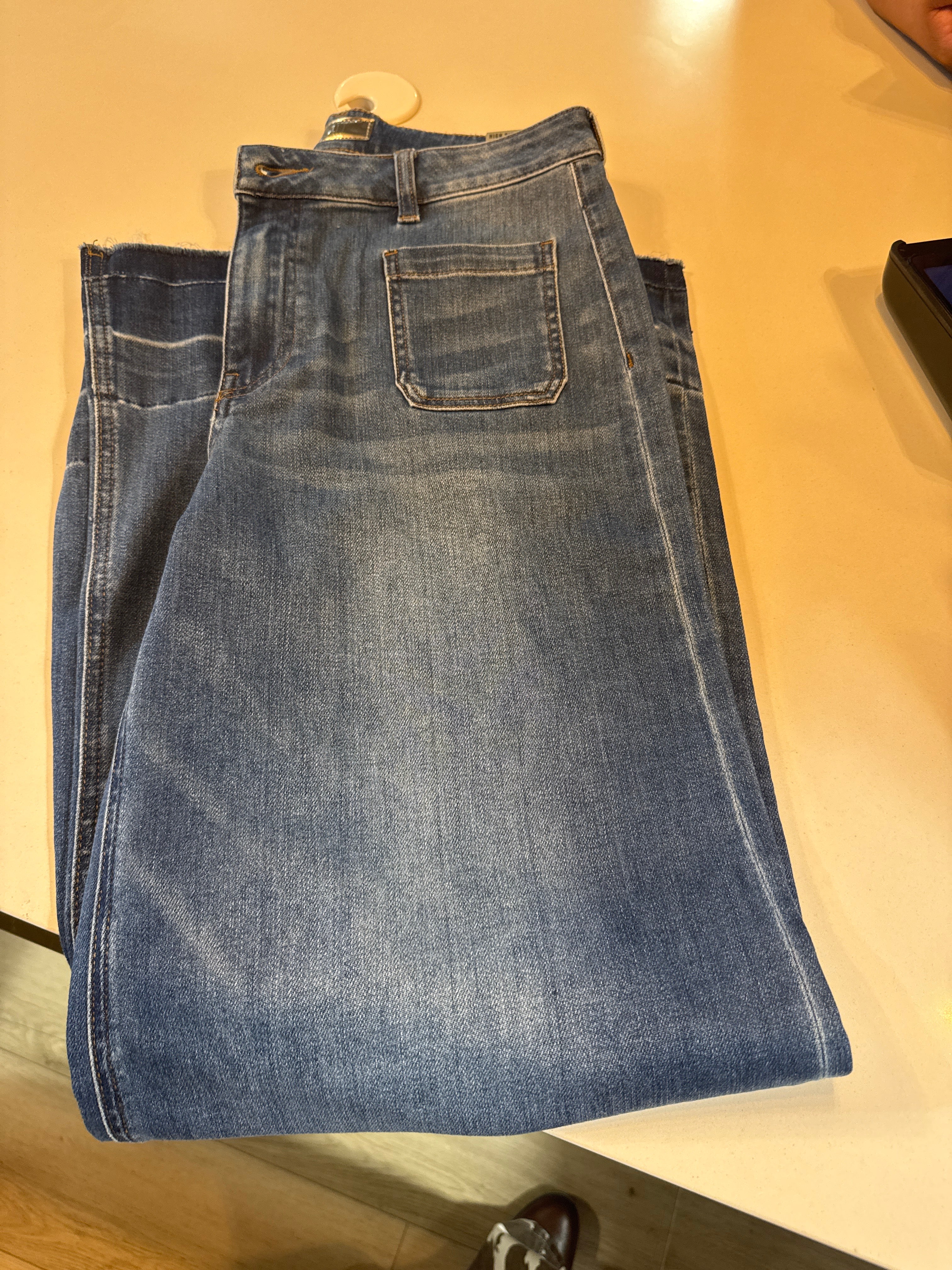 Goldie Super Flare Jean