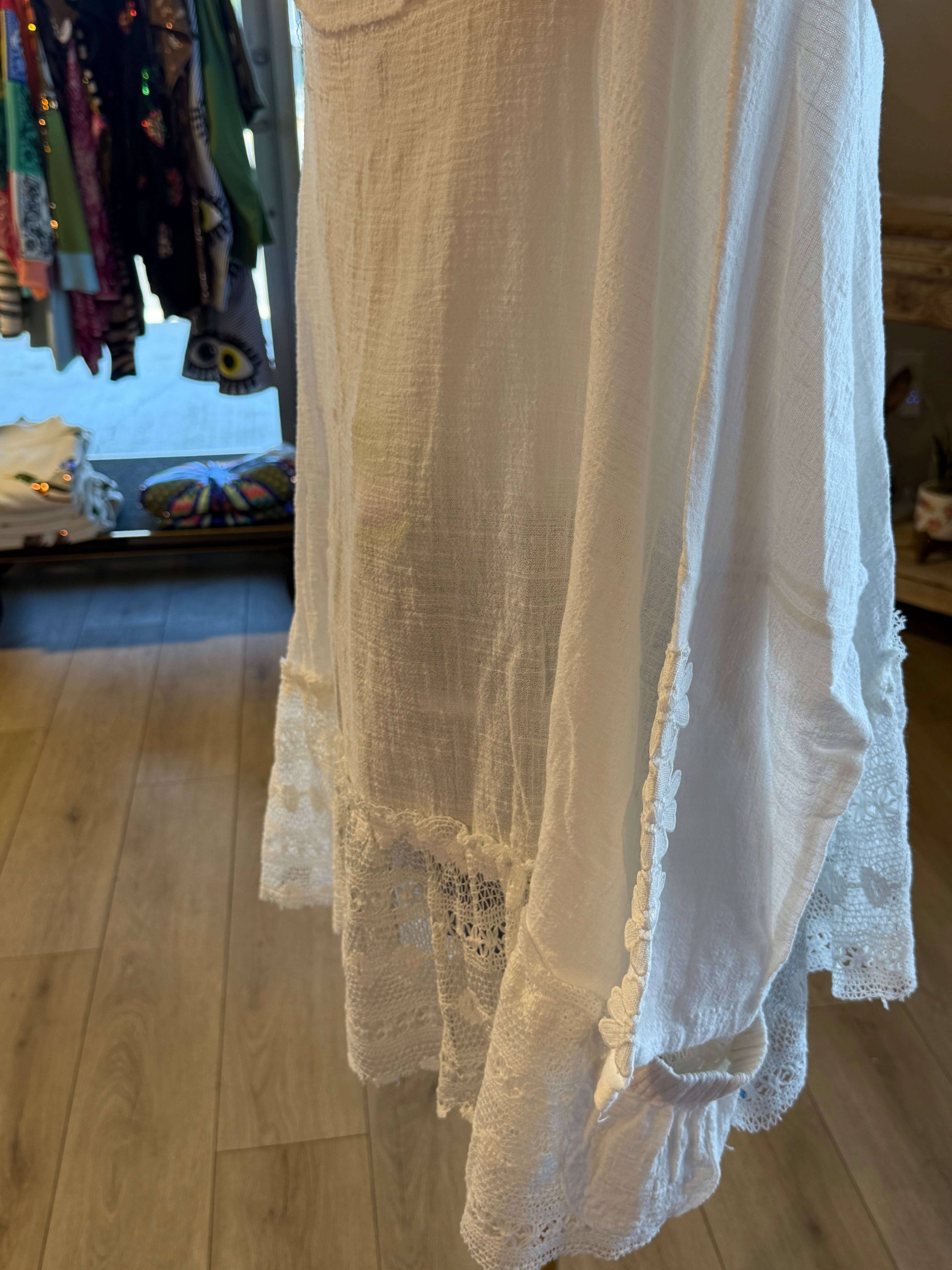 Meadow Wind Top