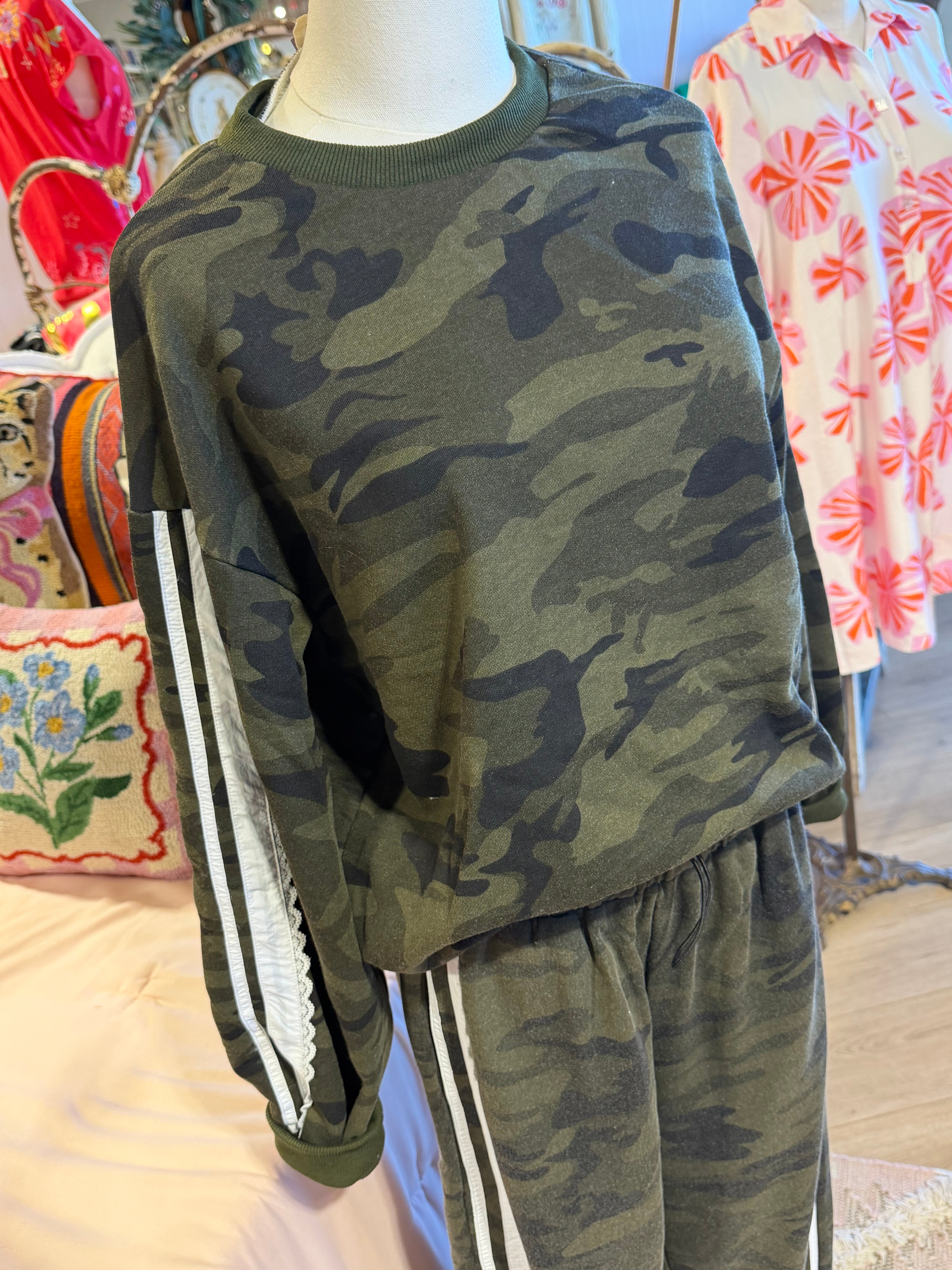 Callie Camo Sweatshirt