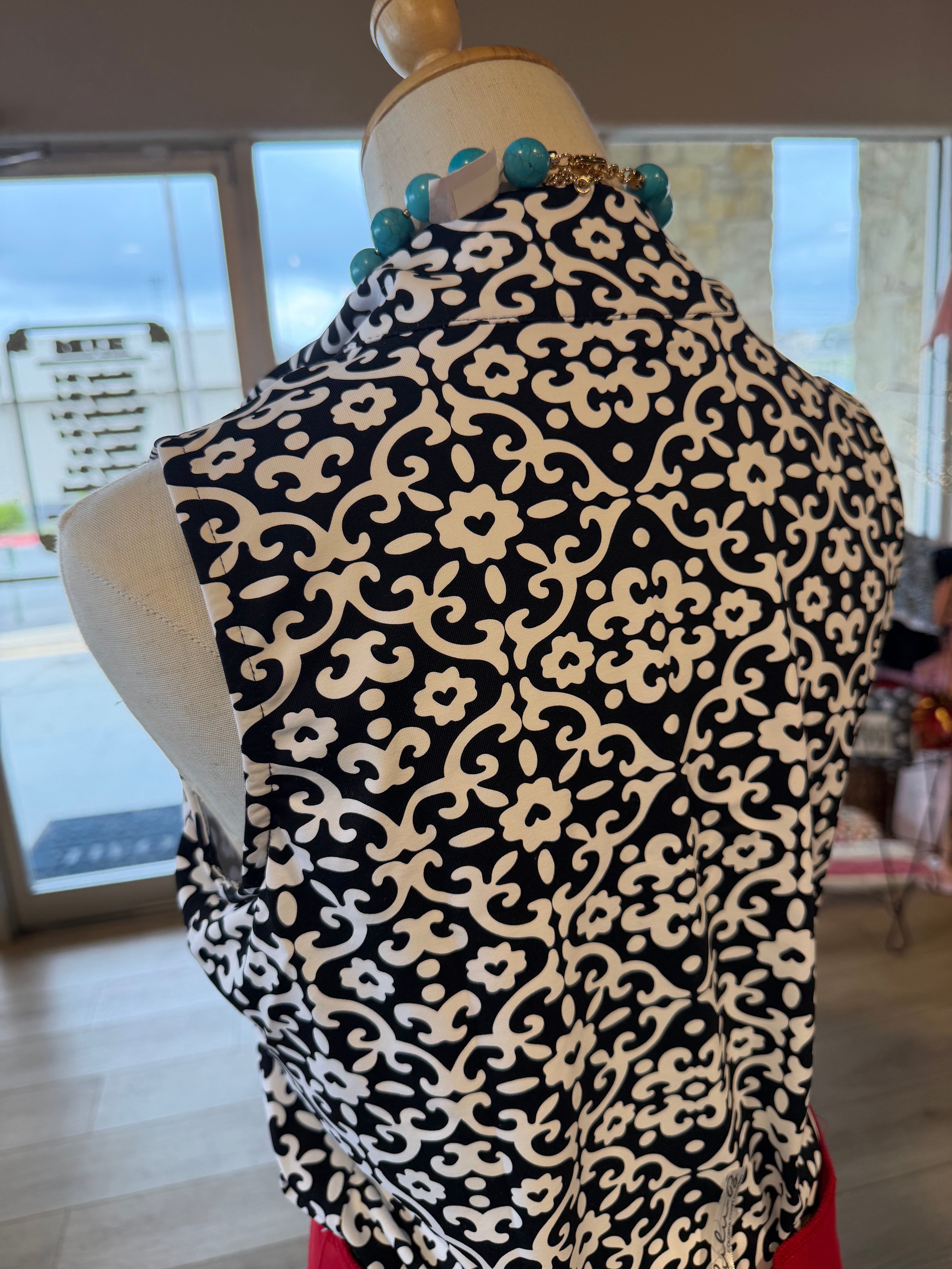 Callie Zip Up Top