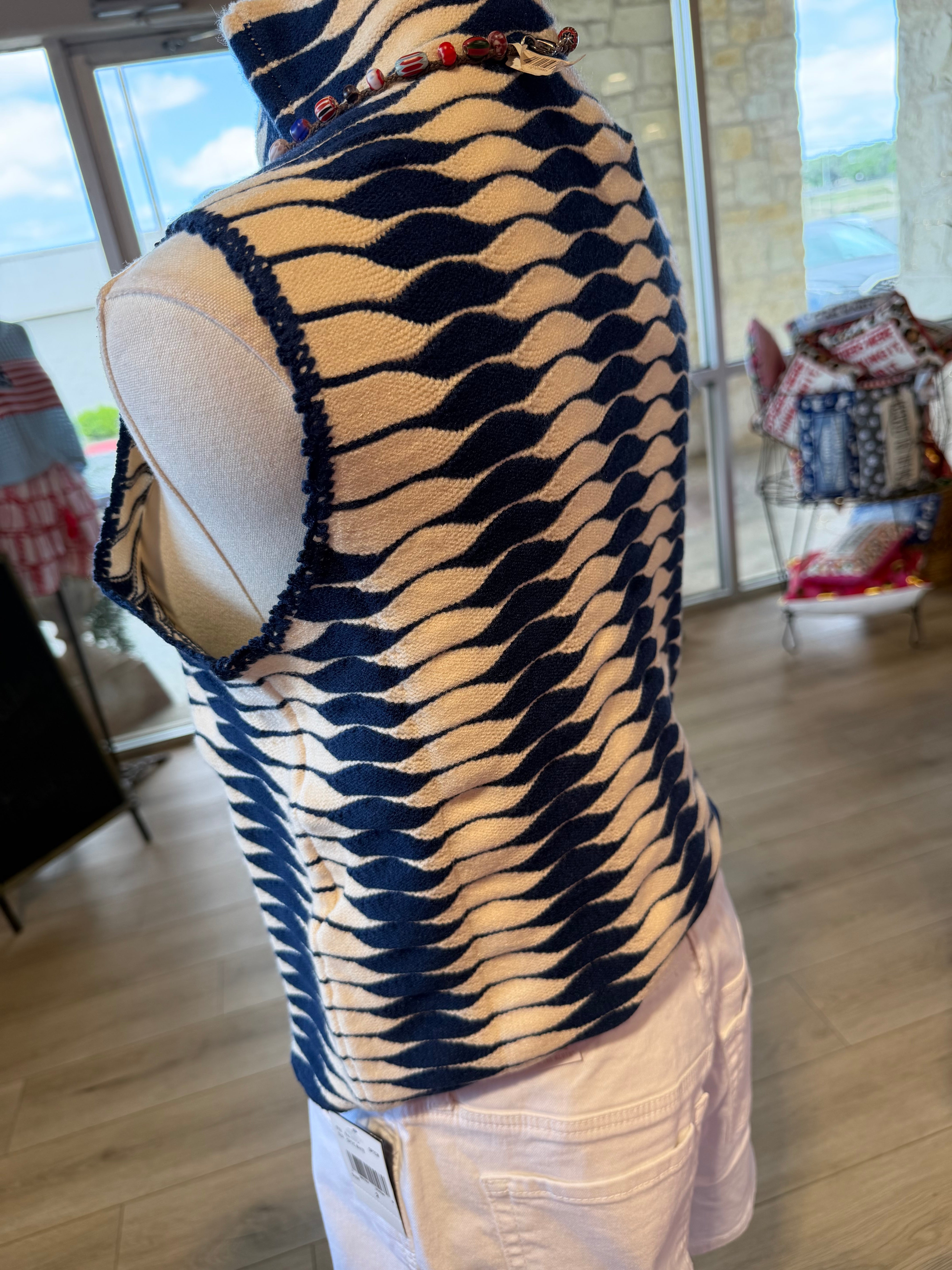 Maggie Top