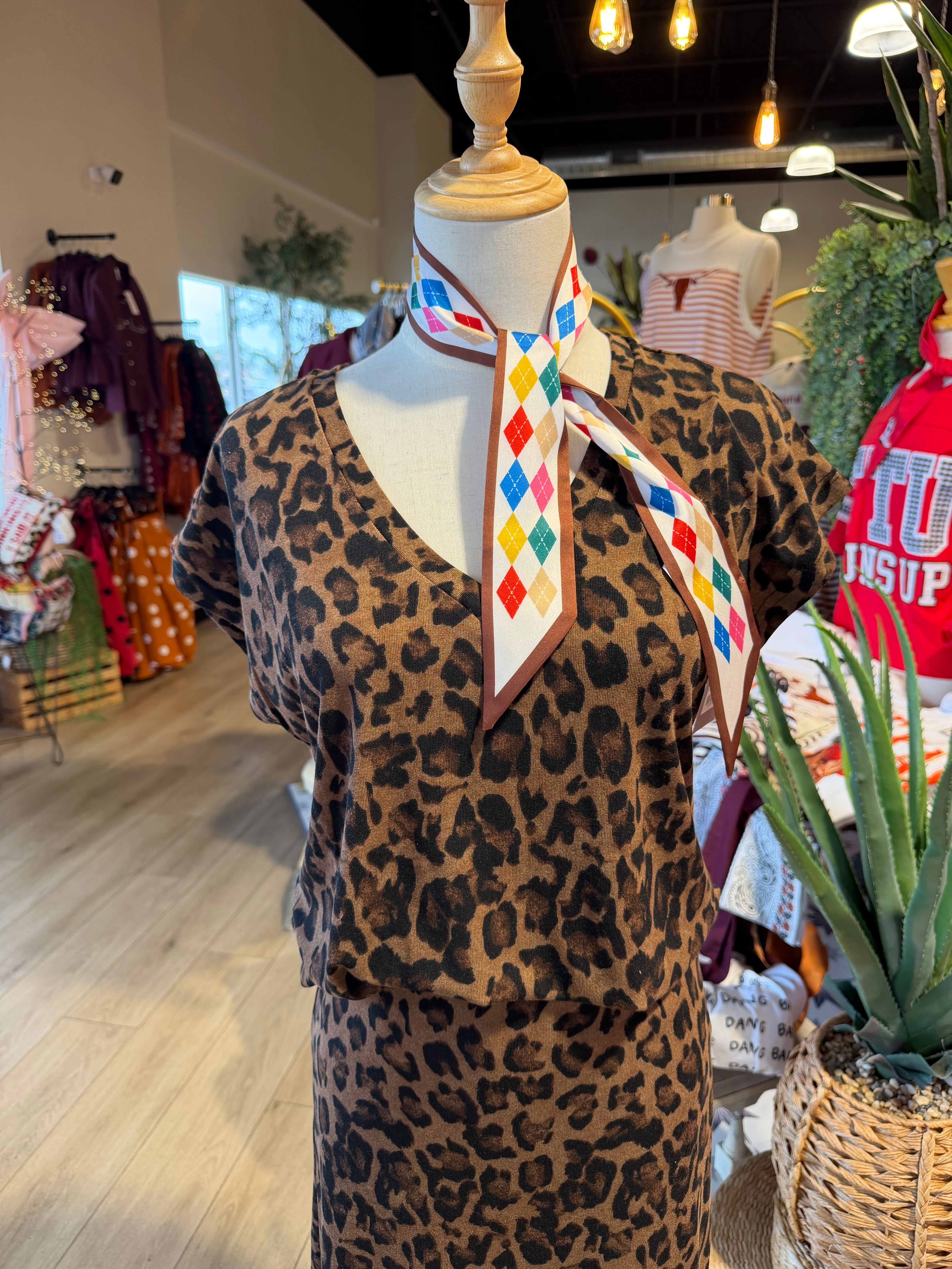 Leopard Set (Sold Separately)