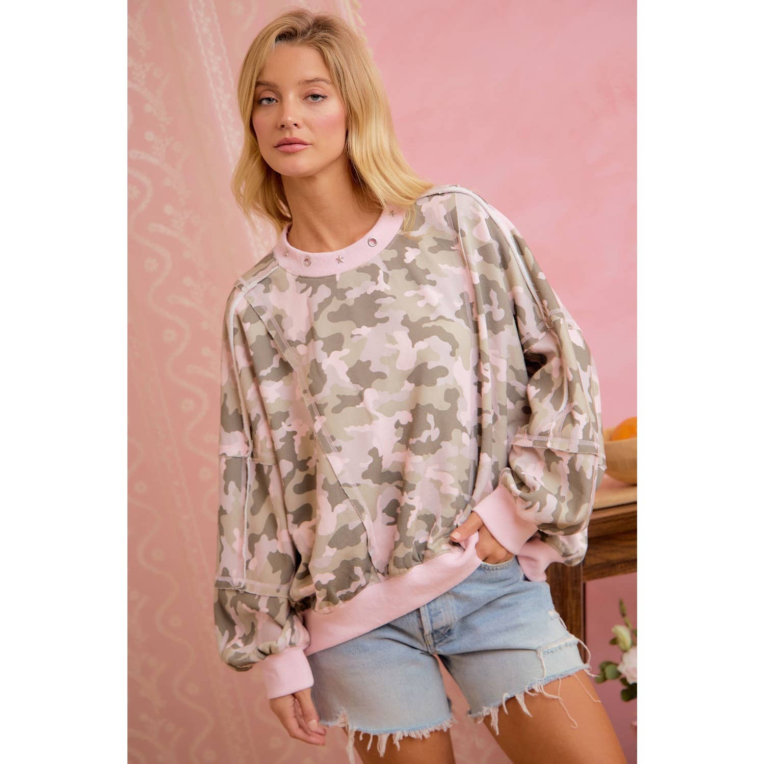 CAMOUGLAGE SWEATSHIRT
