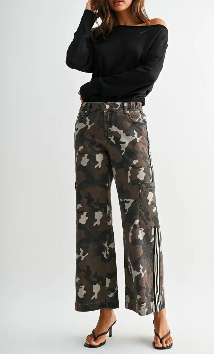 Mica Camo Jogger