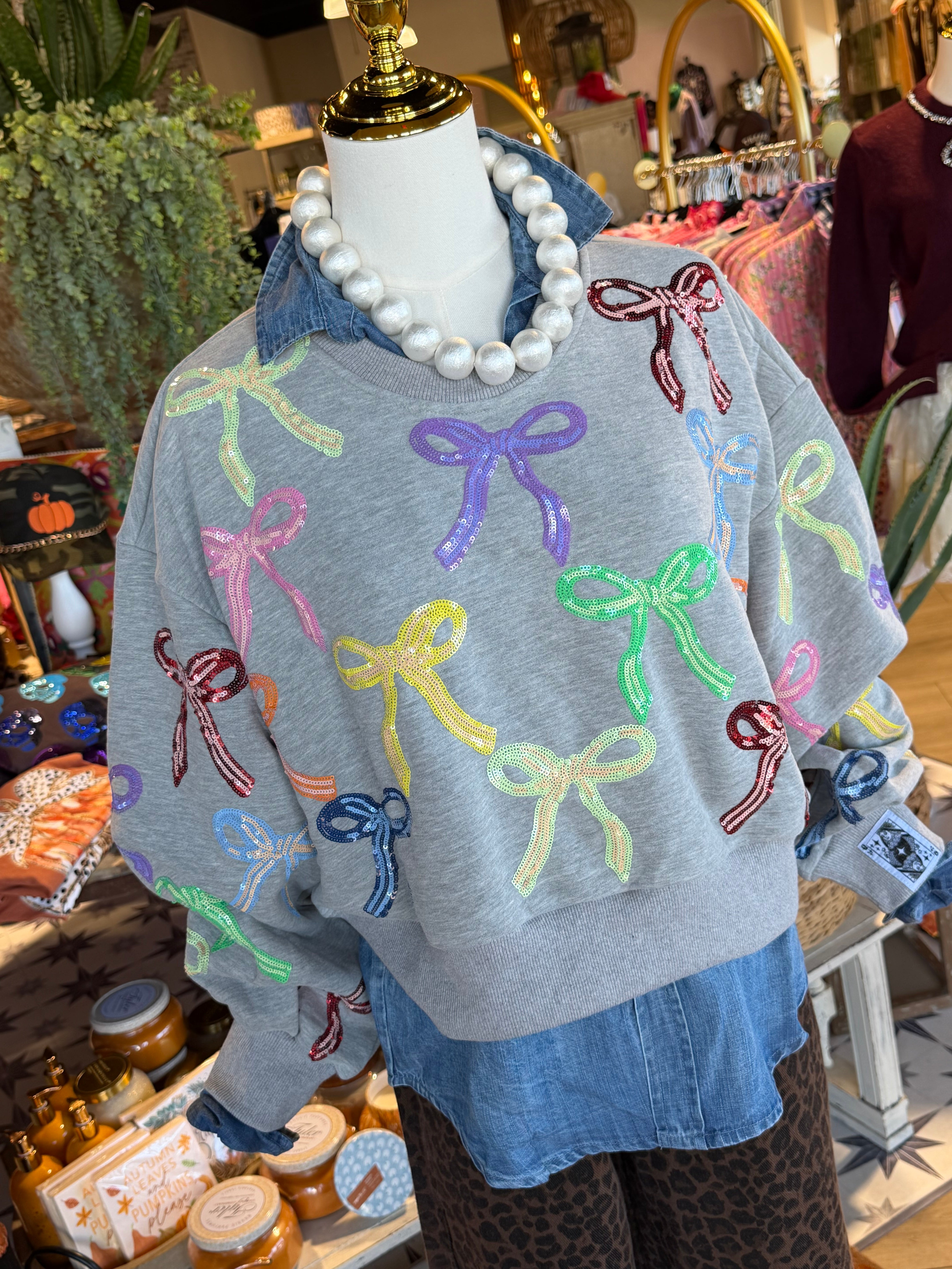 Mandy Bow Sweatshirt