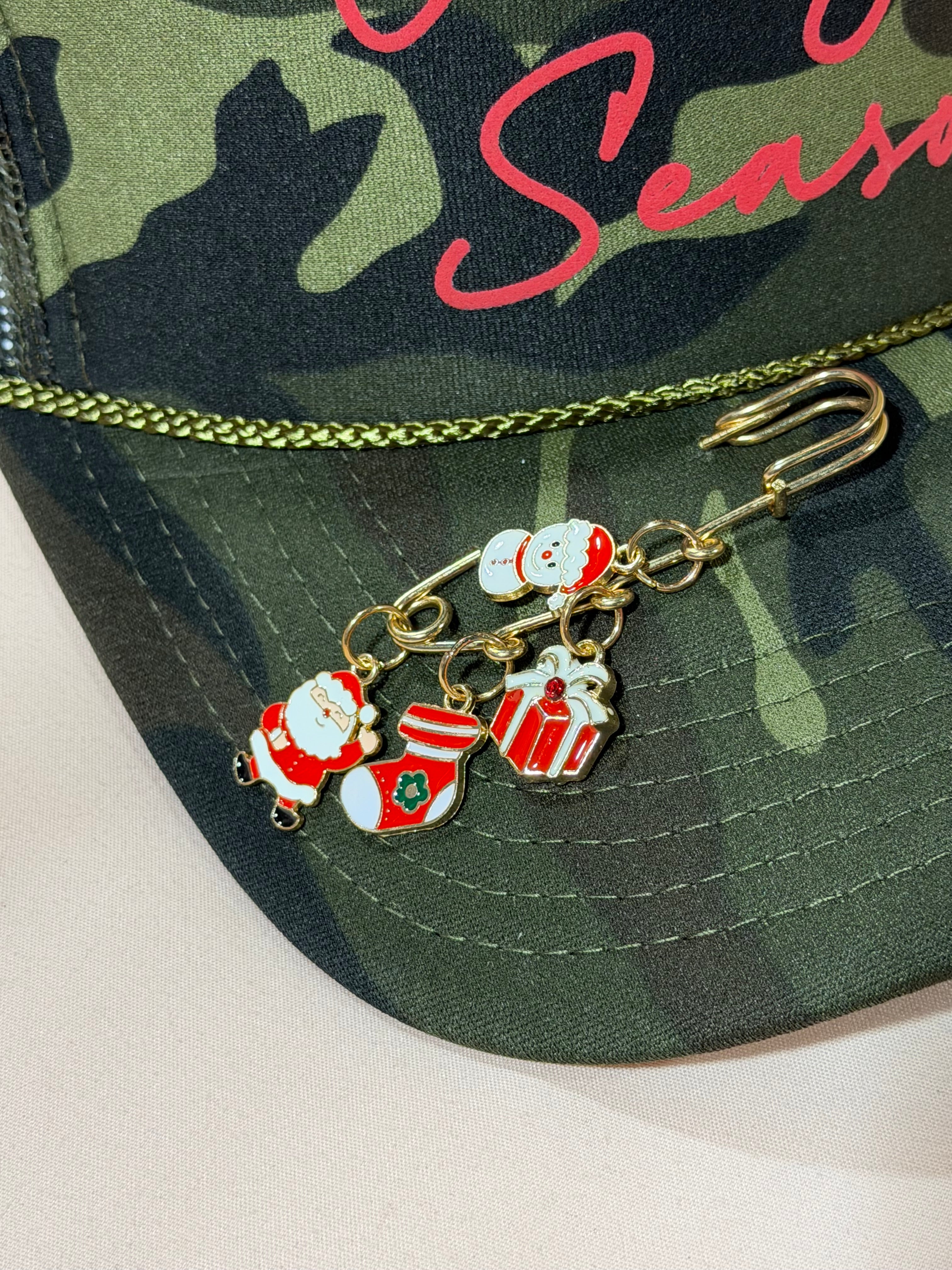 Christmas Pin Caps (Assorted)