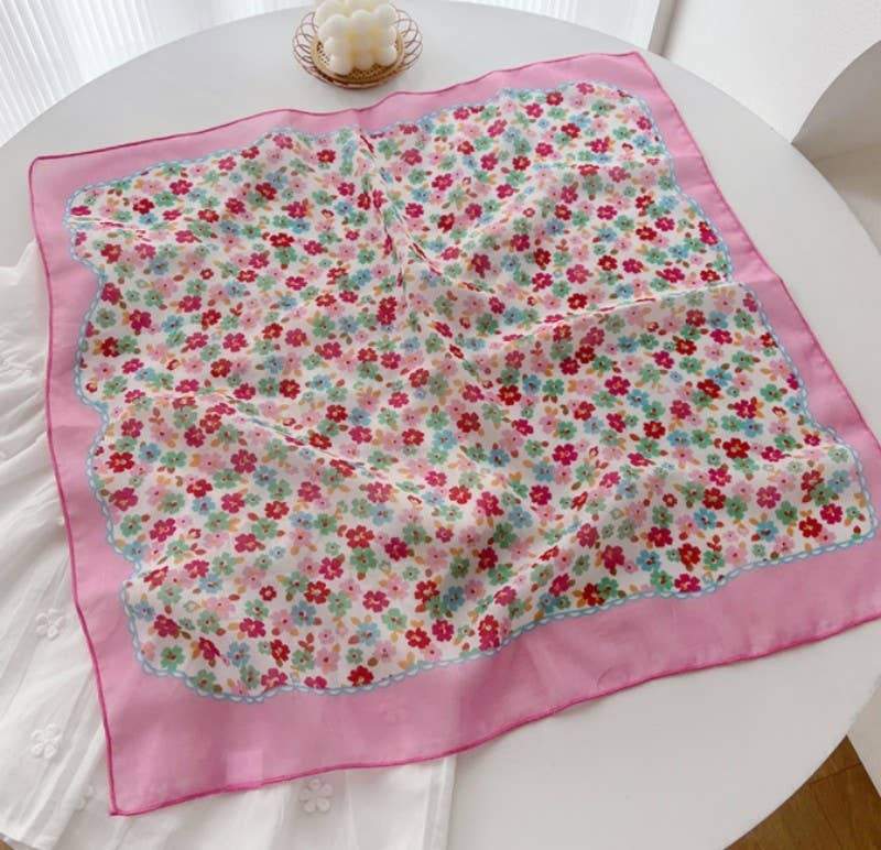 DITSY PRINT SILKY FEELING BANDANA SCARF |