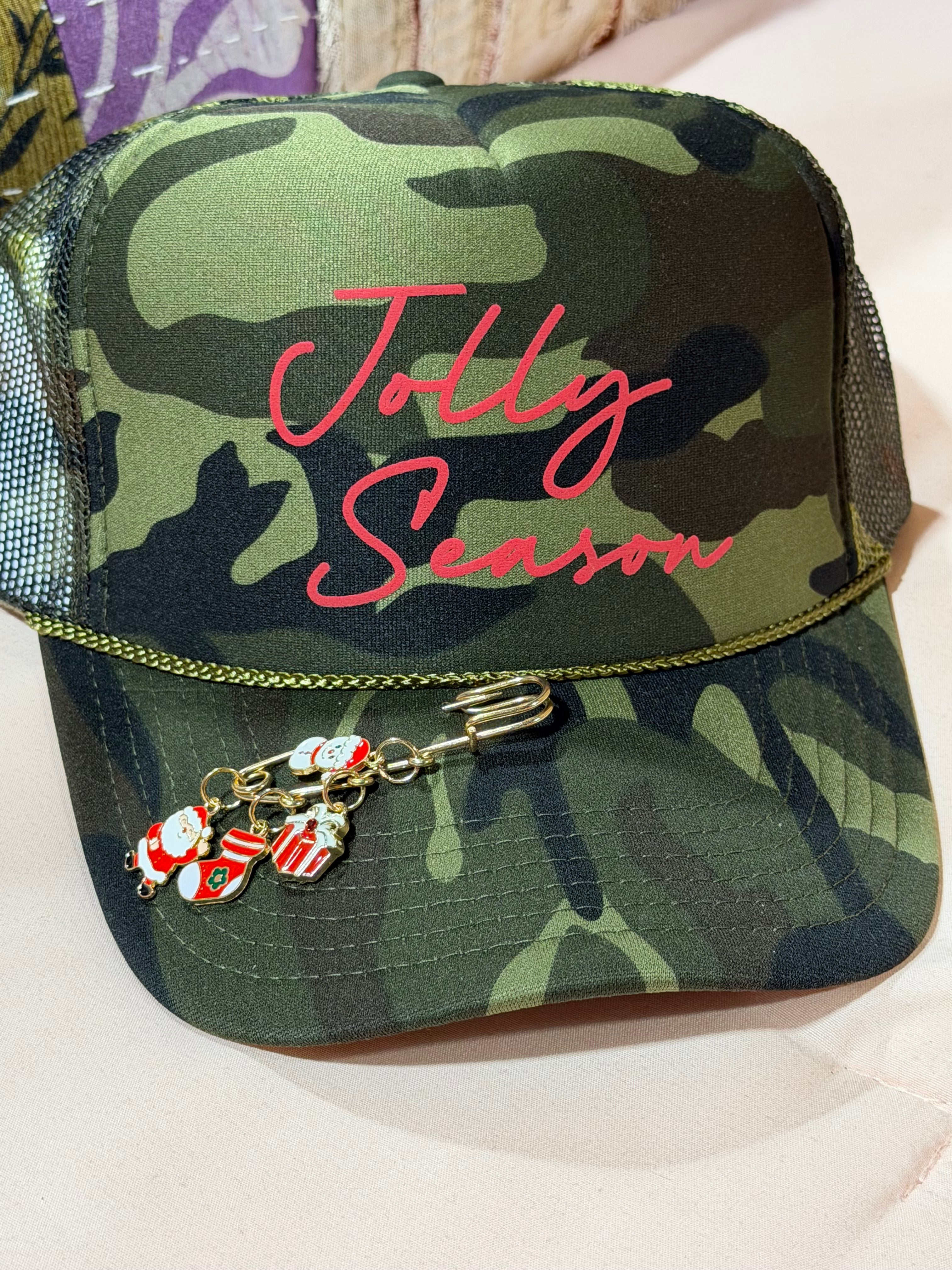 Christmas Pin Caps (Assorted)