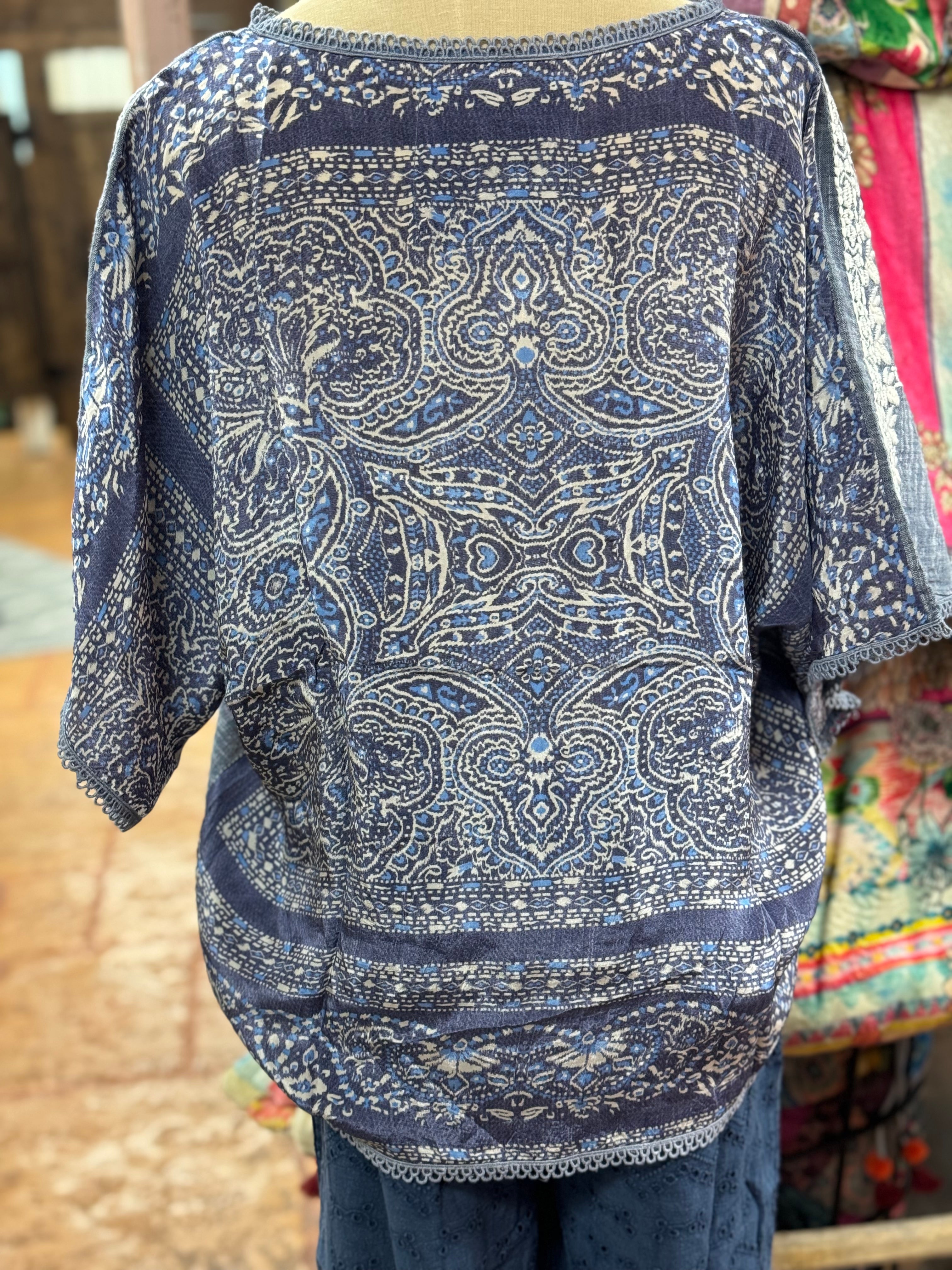 Isadora Embroidery Top