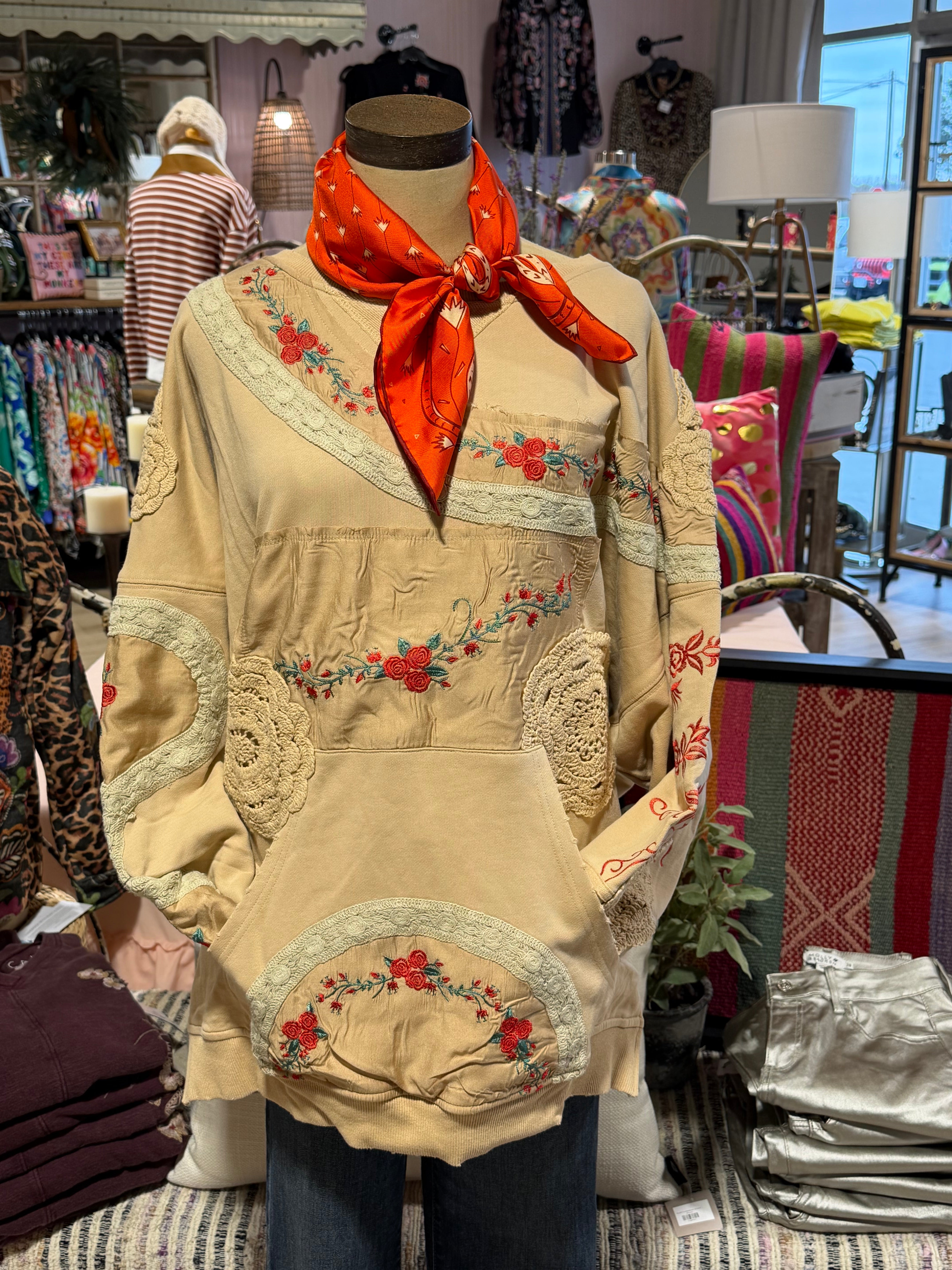 Cloud Dancer Sweatshirt