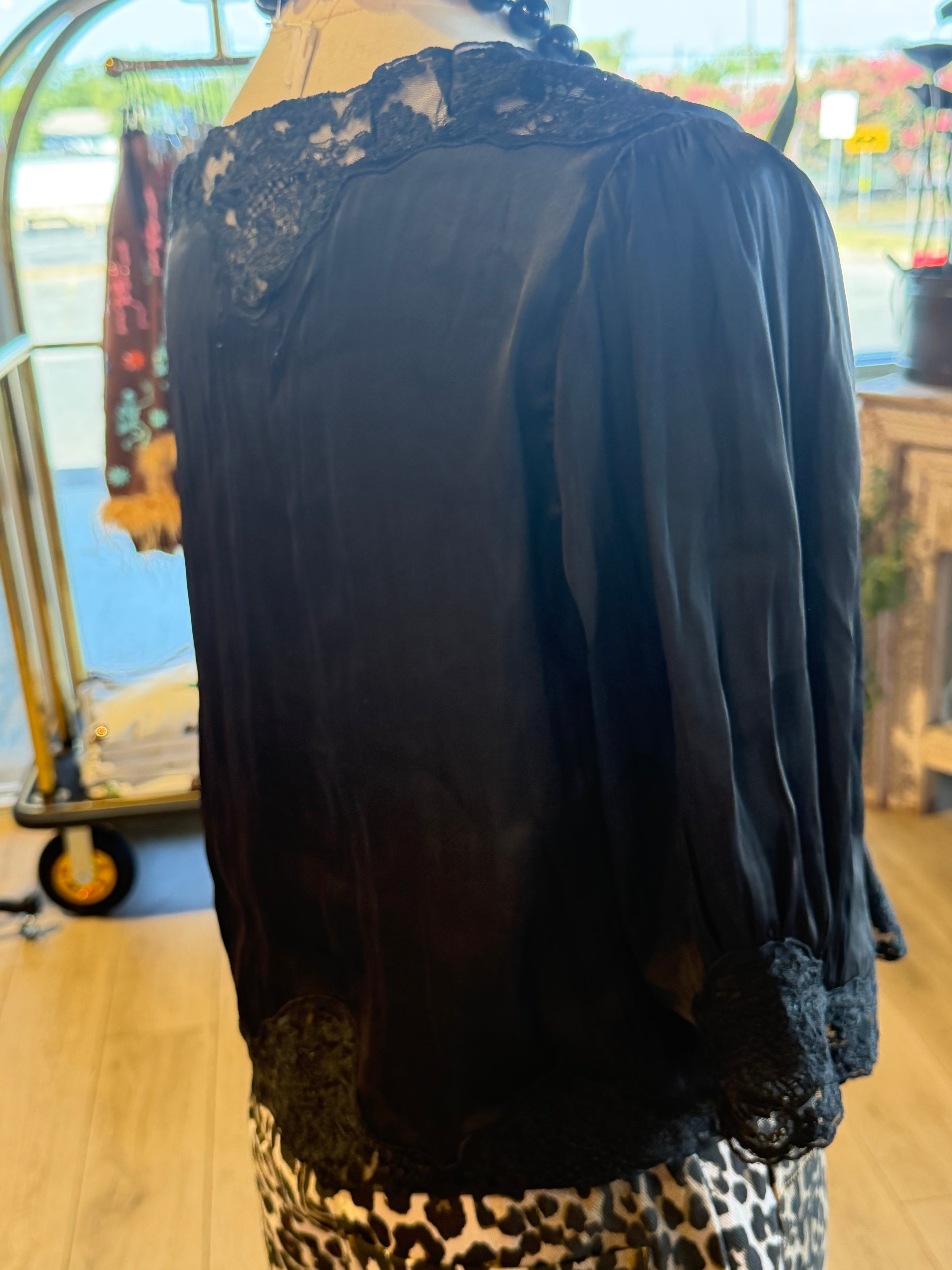 Laurel Blouse