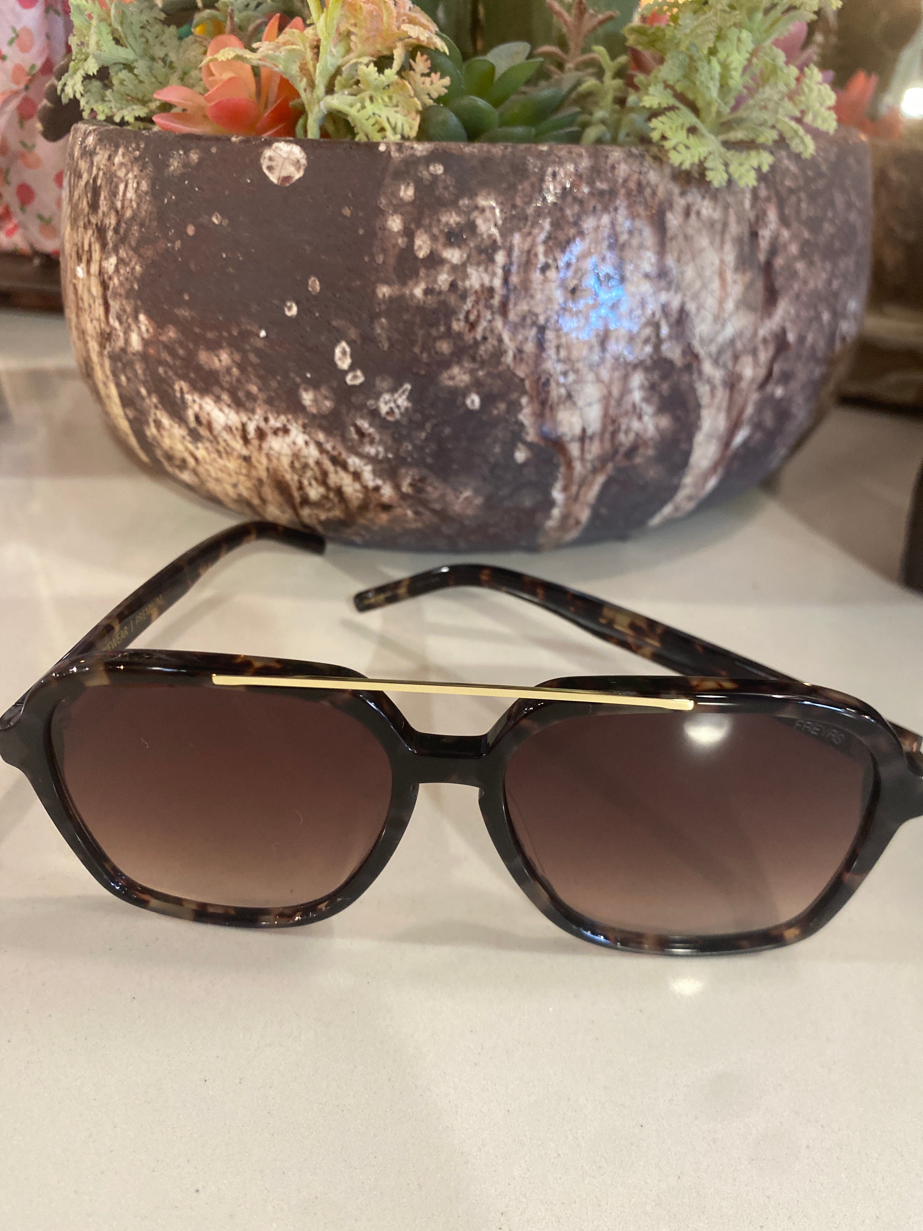 Trendy Sun Glasses
