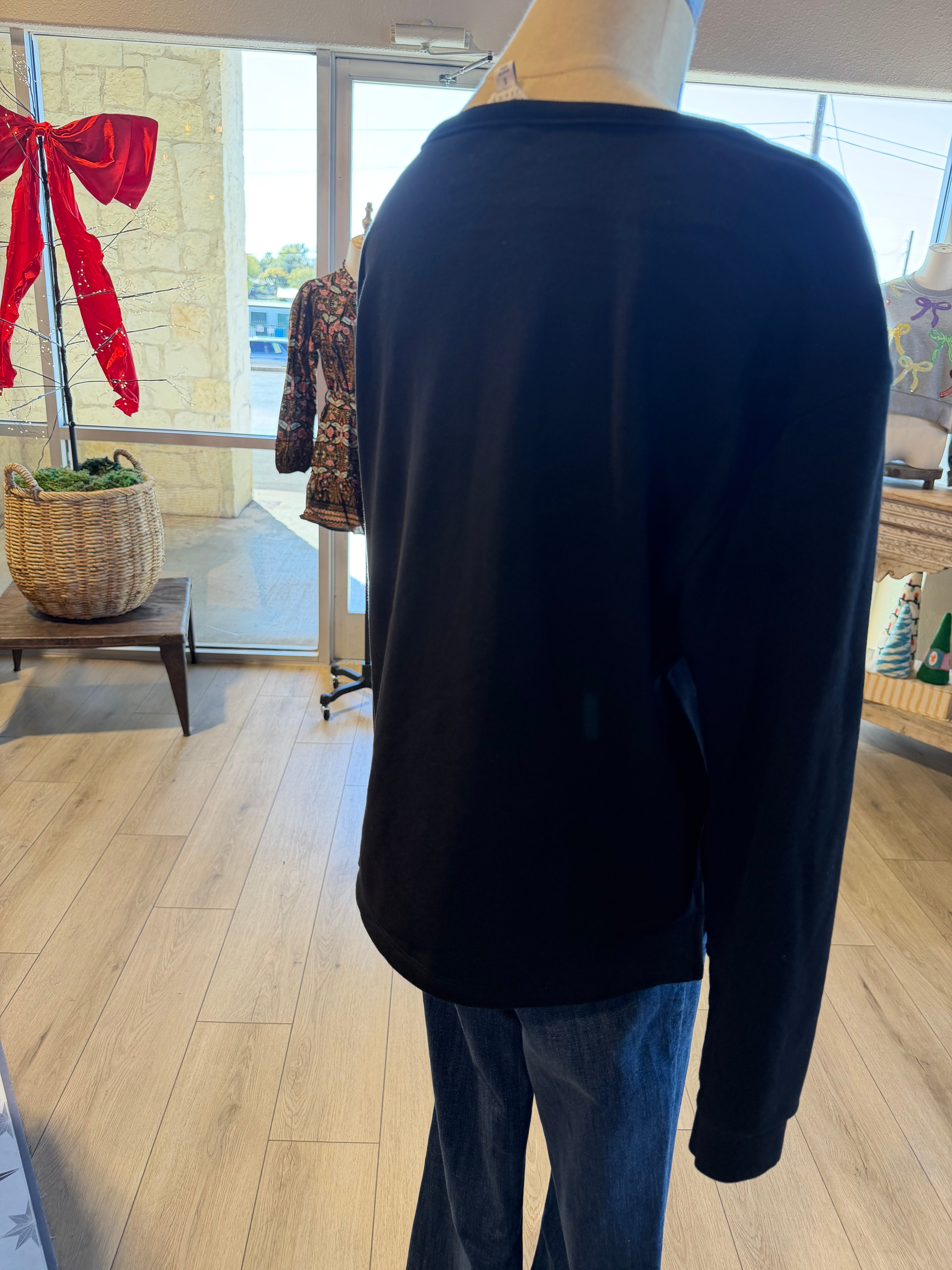 Appliqué Flowers Top