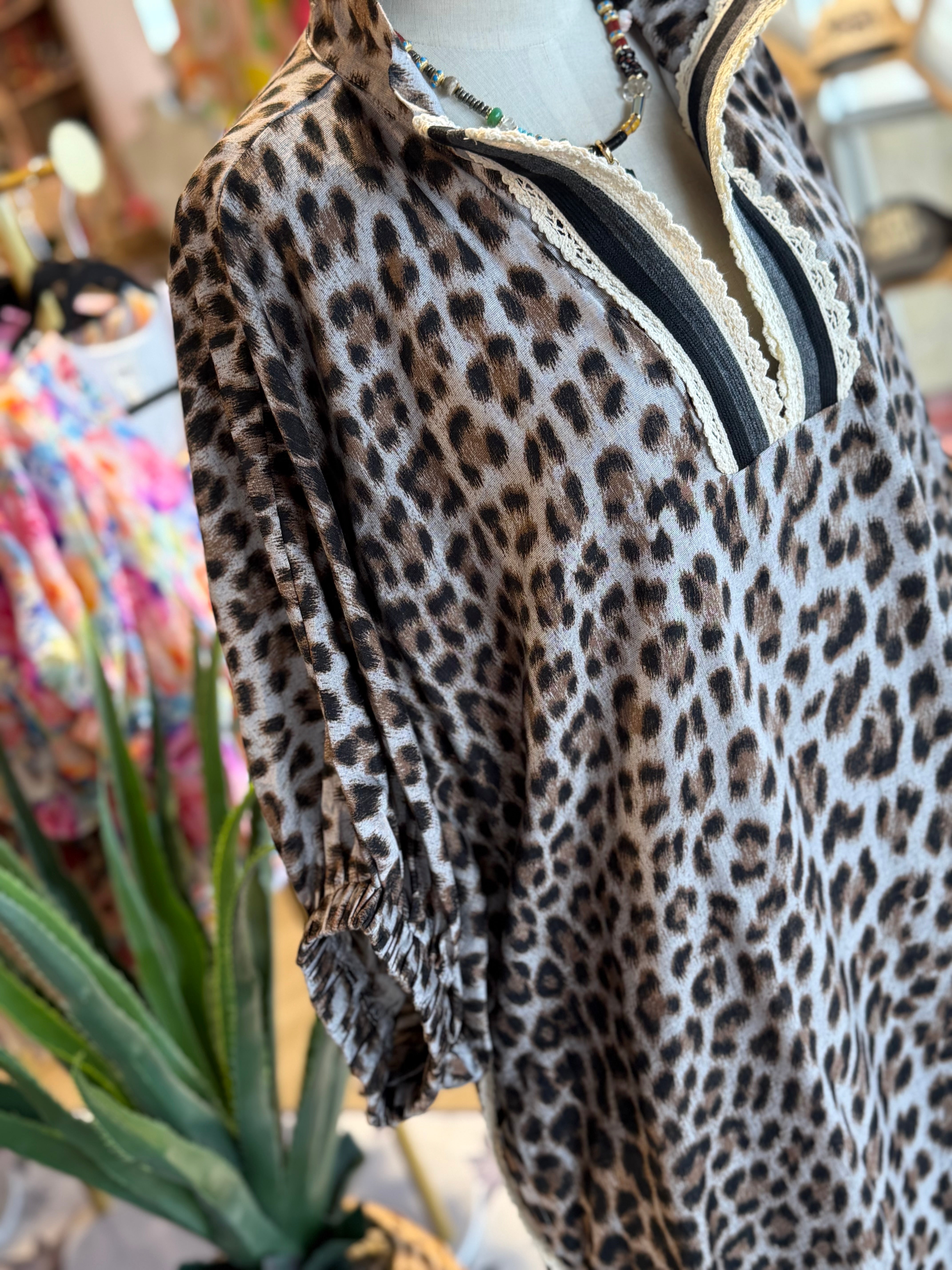 Tracey Leopard Maxi Dress