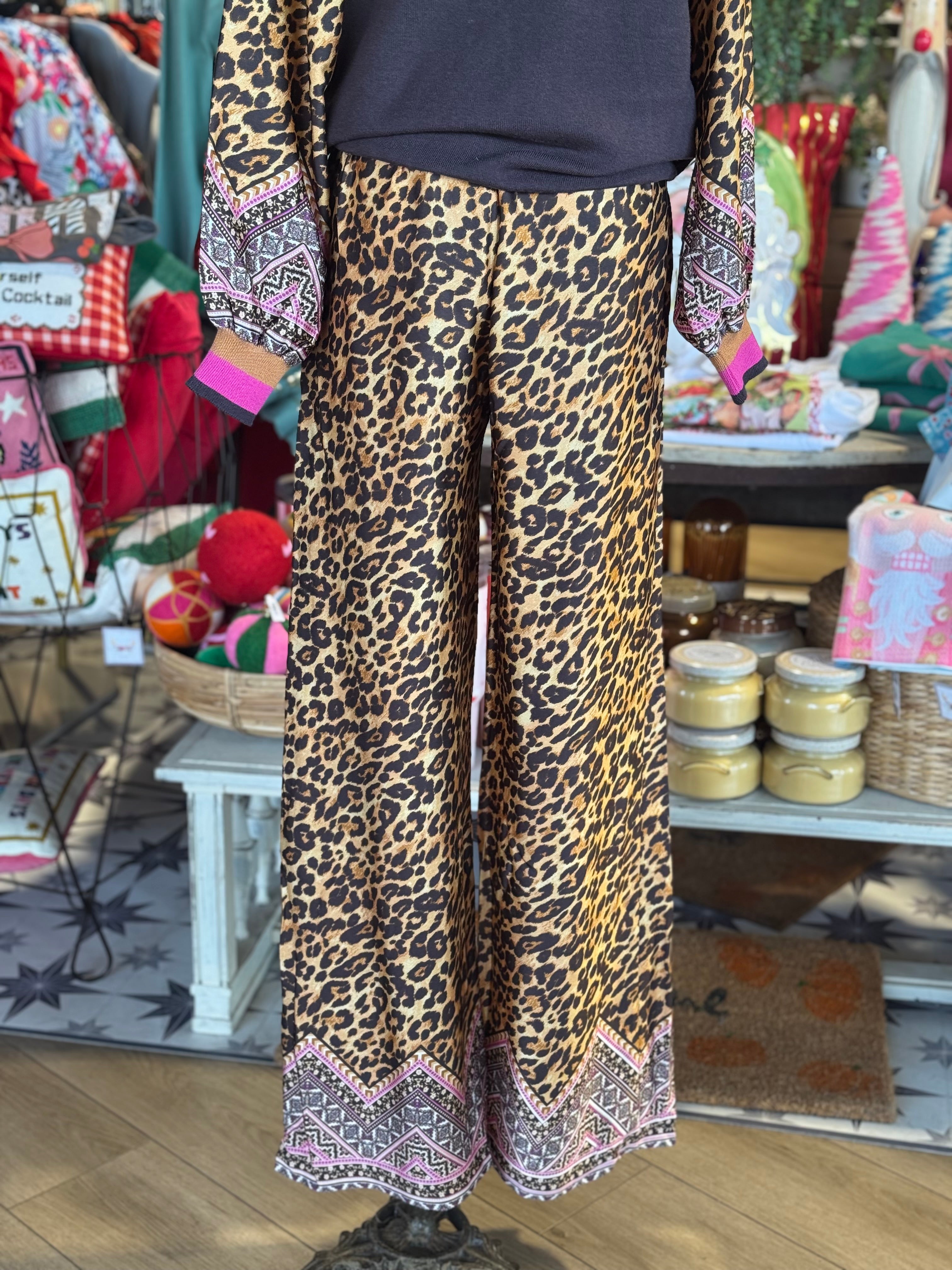 Aura Leopard Pants