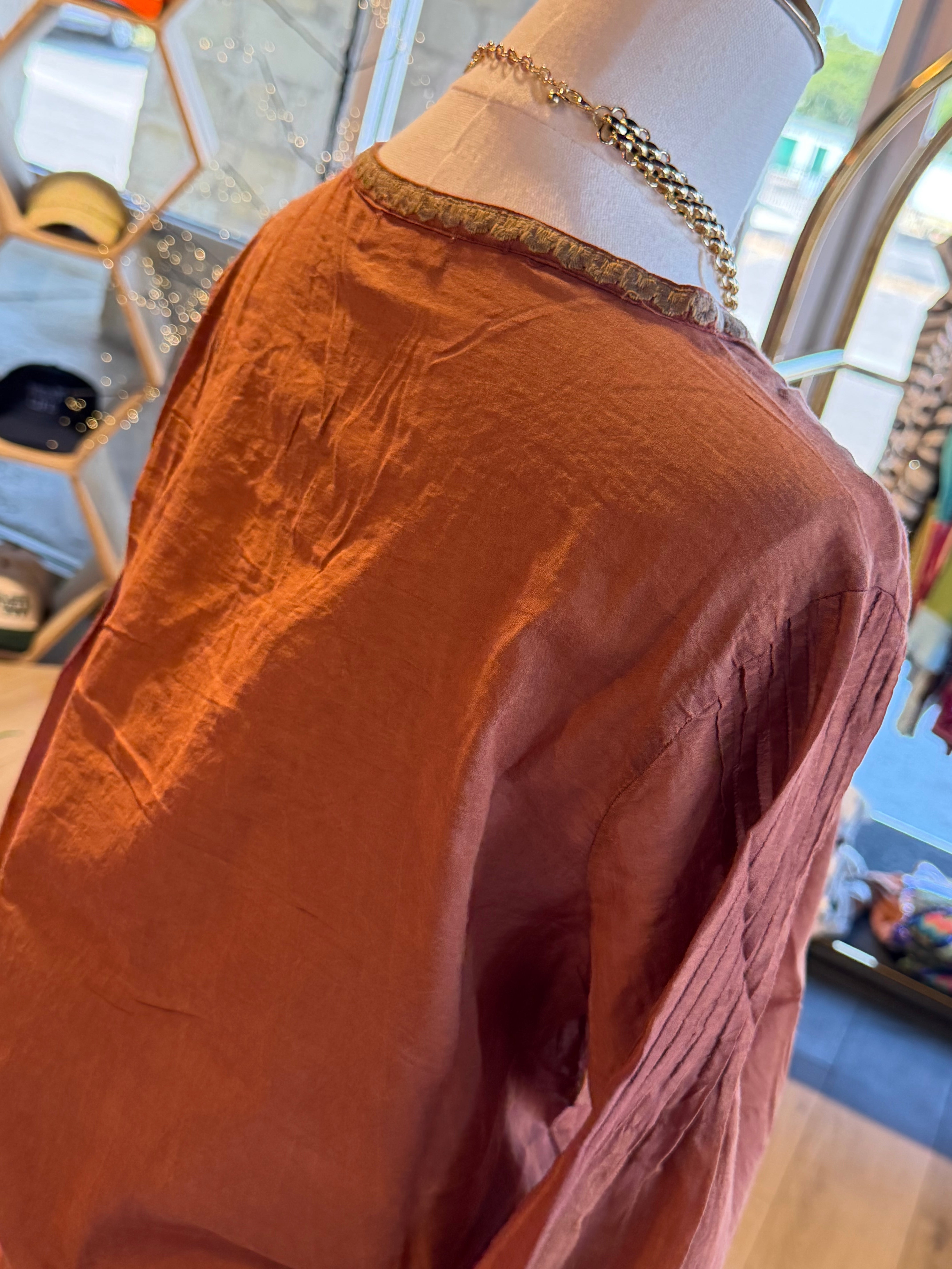 FALLON BLOUSE |